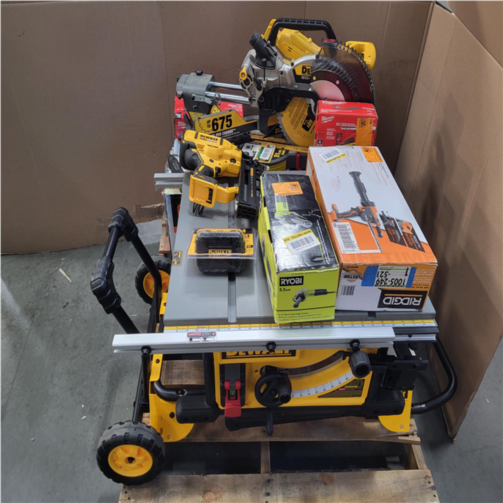 CALIFORNIA AS-IS TOOL PALLET