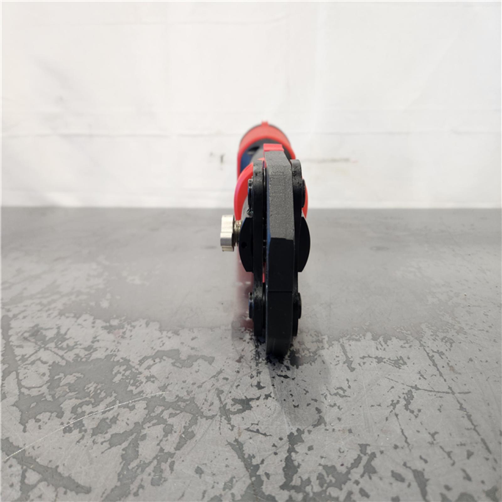 AS-IS- Milwaukee M18 18V Lithium-Ion Cordless Short Throw Press Tool Kit