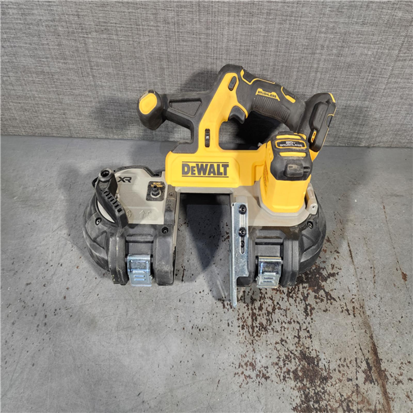 HOUSTON LOCATION - AS-IS DEWALT 20-Volt MAX 3-3/8 in. Cordless Brushless Bandsaw (Tool-Only)