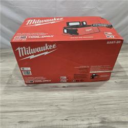NEW! - Milwaukee M18 PACKOUT Light/Charger