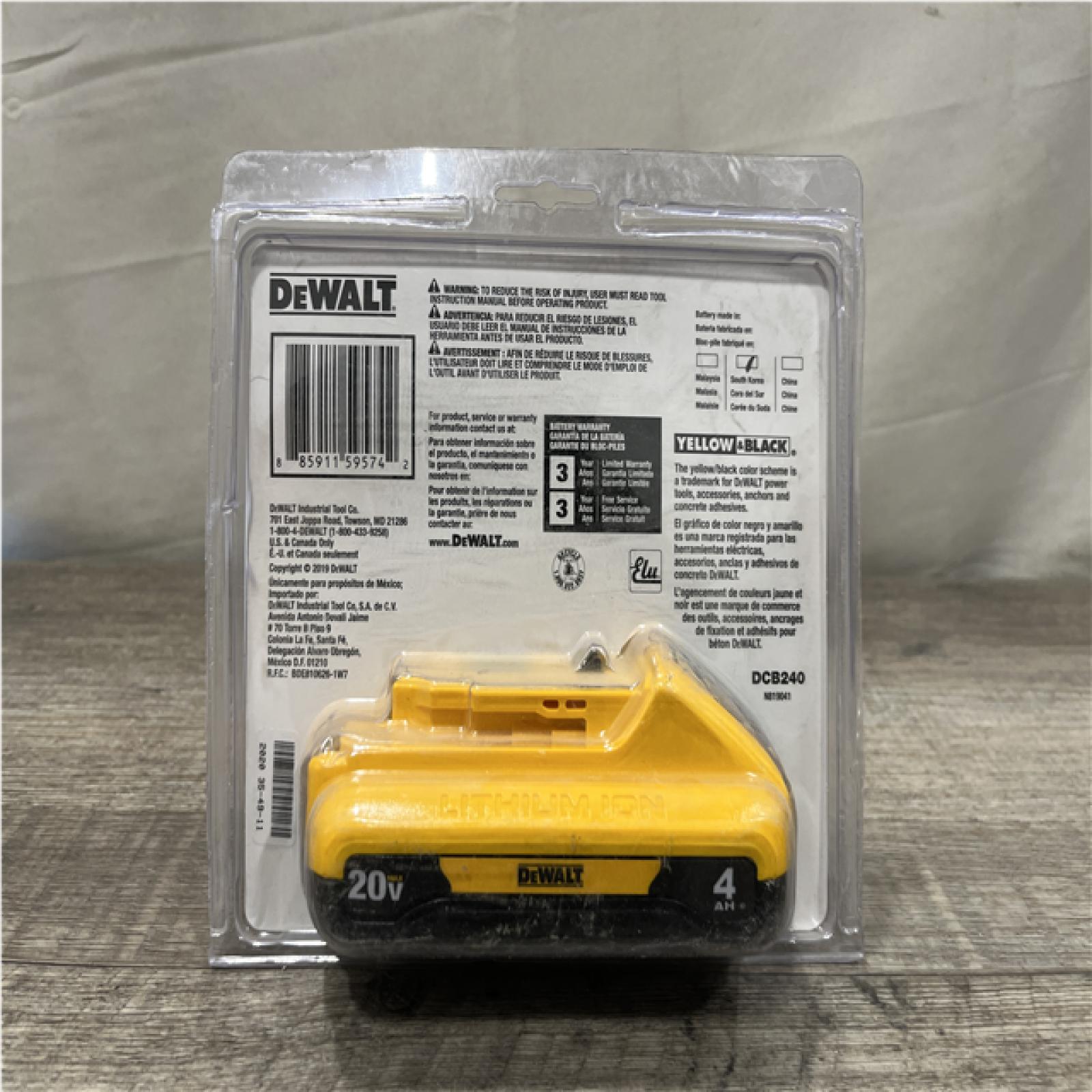 NEW - DEWALT 20V MAX Lithium-Ion 4.0Ah Battery