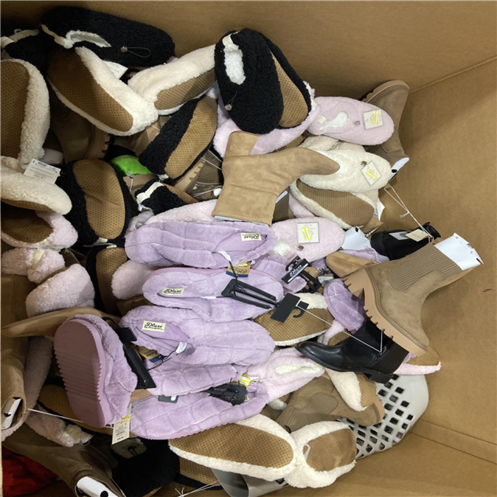 DALLAS LOCATION - BULLSEYE CLOTHING, HOME GOODS PALLET