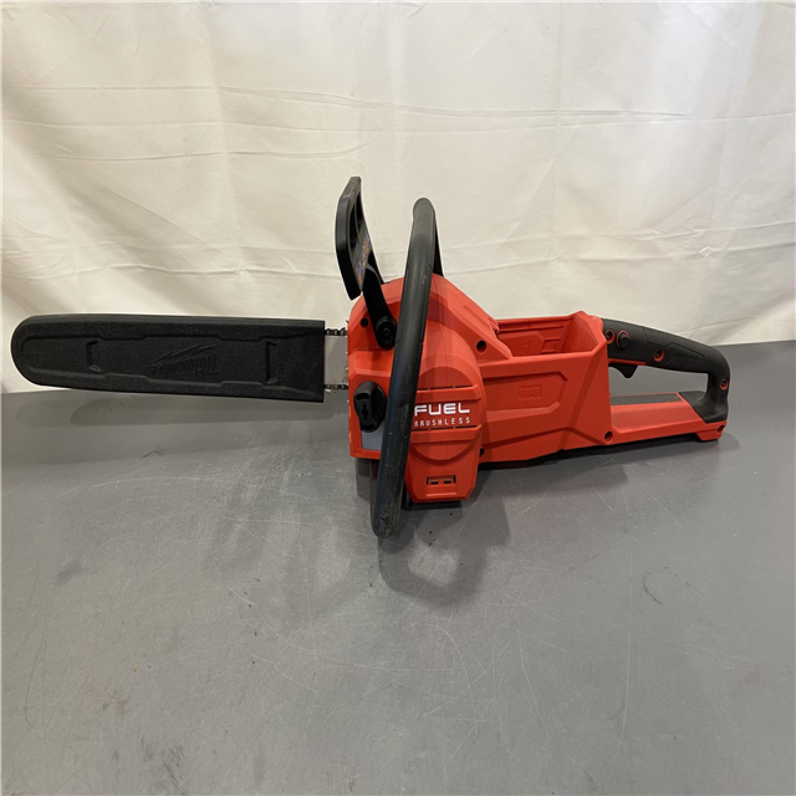 AS-IS - Milwaukee M18 FUEL 16 18V Li-Ion Brushless Cordless Chainsaw (TOOL ONLY)