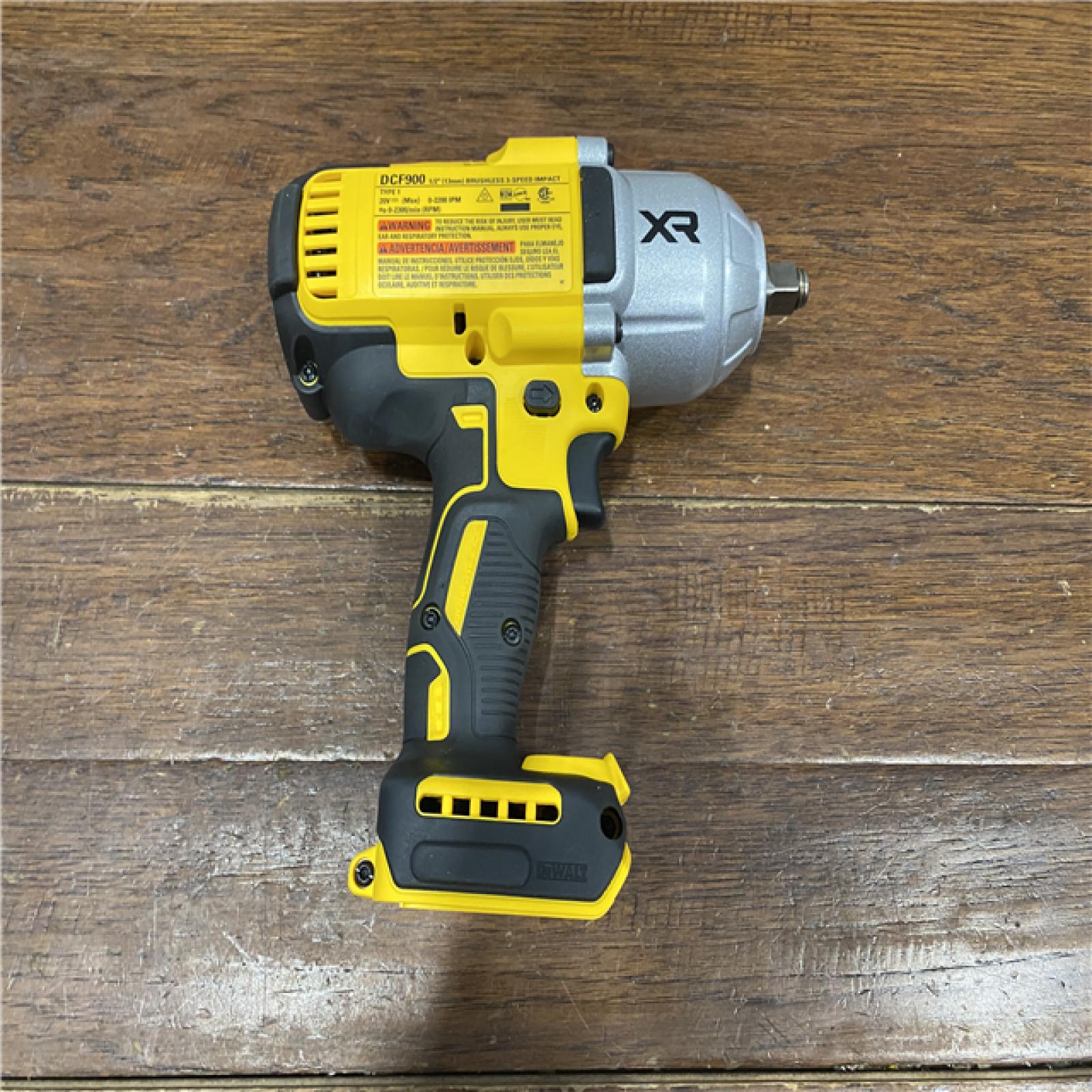 AS-IS 20V MAX Lithium-Ion Cordless 1/2 in. Impact Wrench Kit