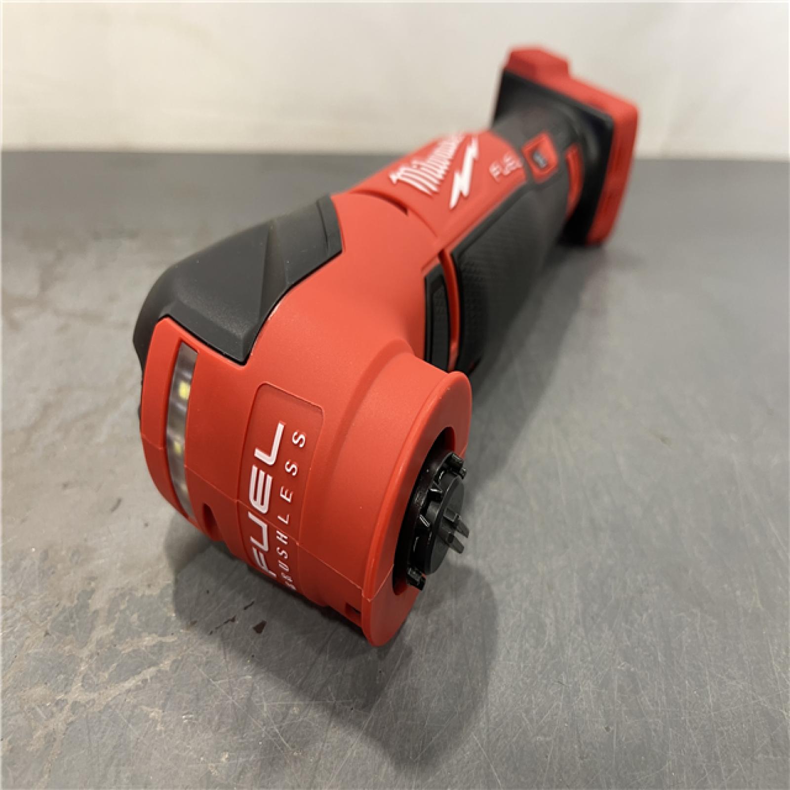 AS-IS - Milwaukee M18 FUEL 18V Lithium-Ion Cordless Brushless Oscillating Multi-Tool