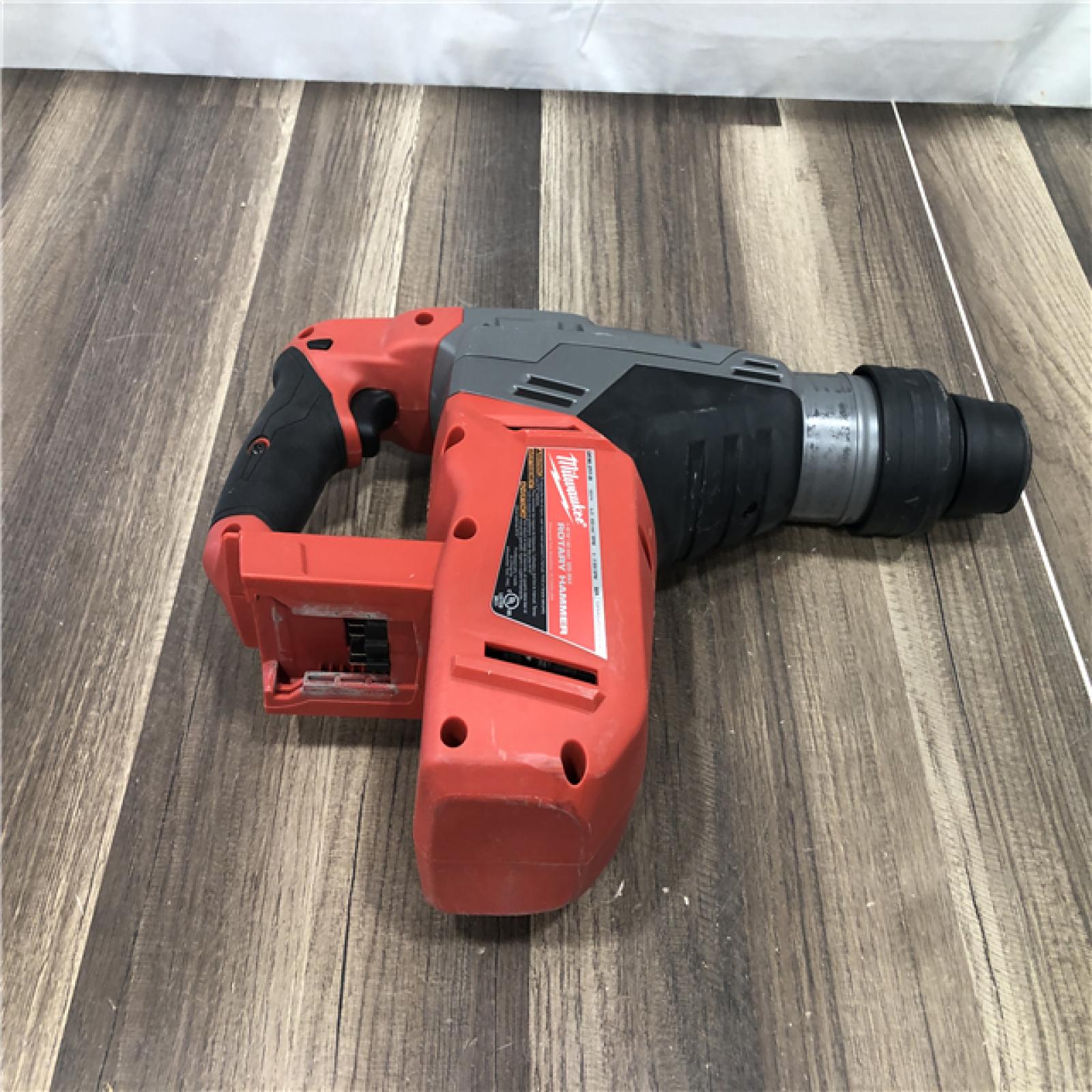 AS-IS Milwaukee  FUEL 18V Lithium-Ion Brushless Cordless 1-9/16 in. SDS-Max Rotary Hammer (Tool-Only)