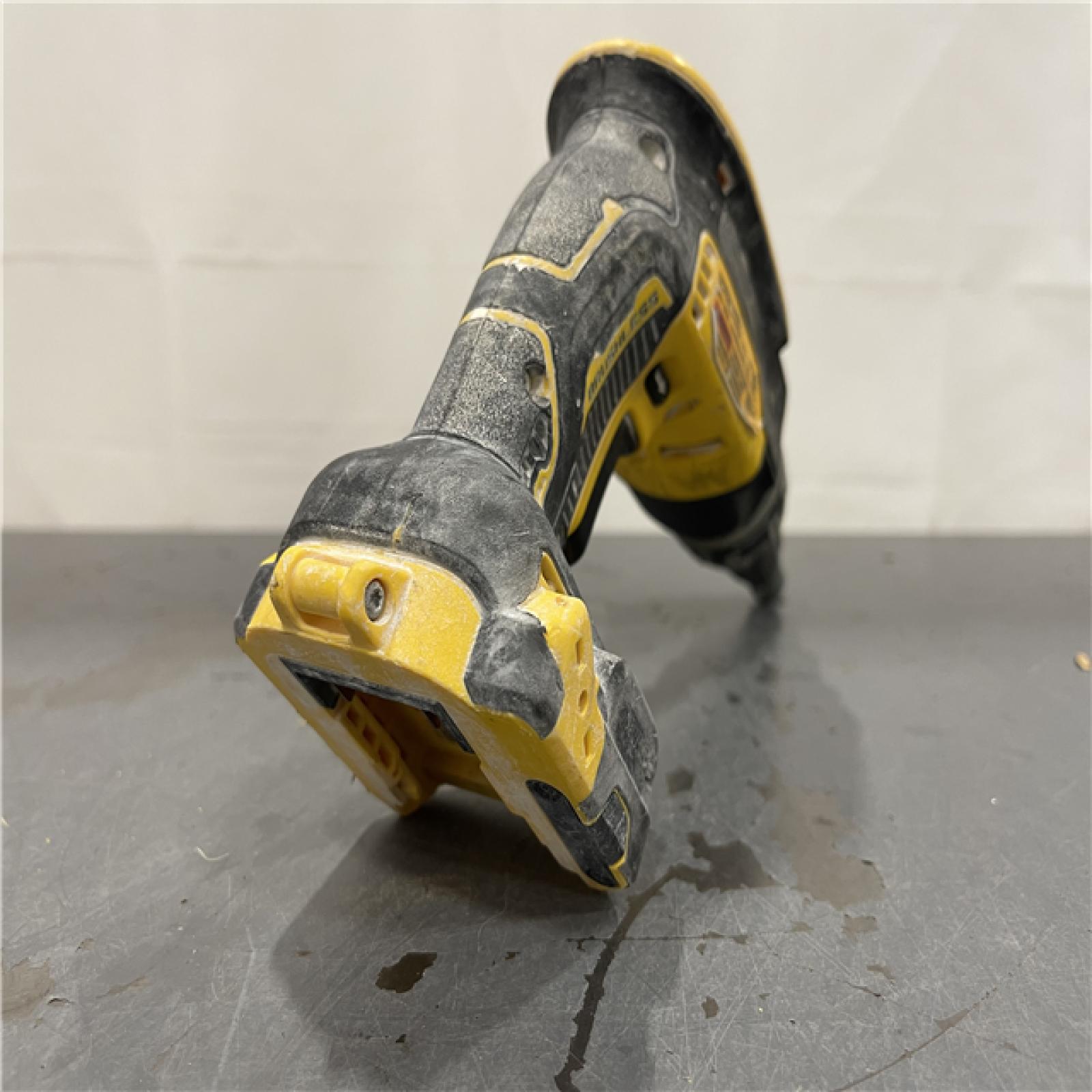 AS-IS - DeWalt 20V MAX XR Brushless Cordless Drywall Screw Gun