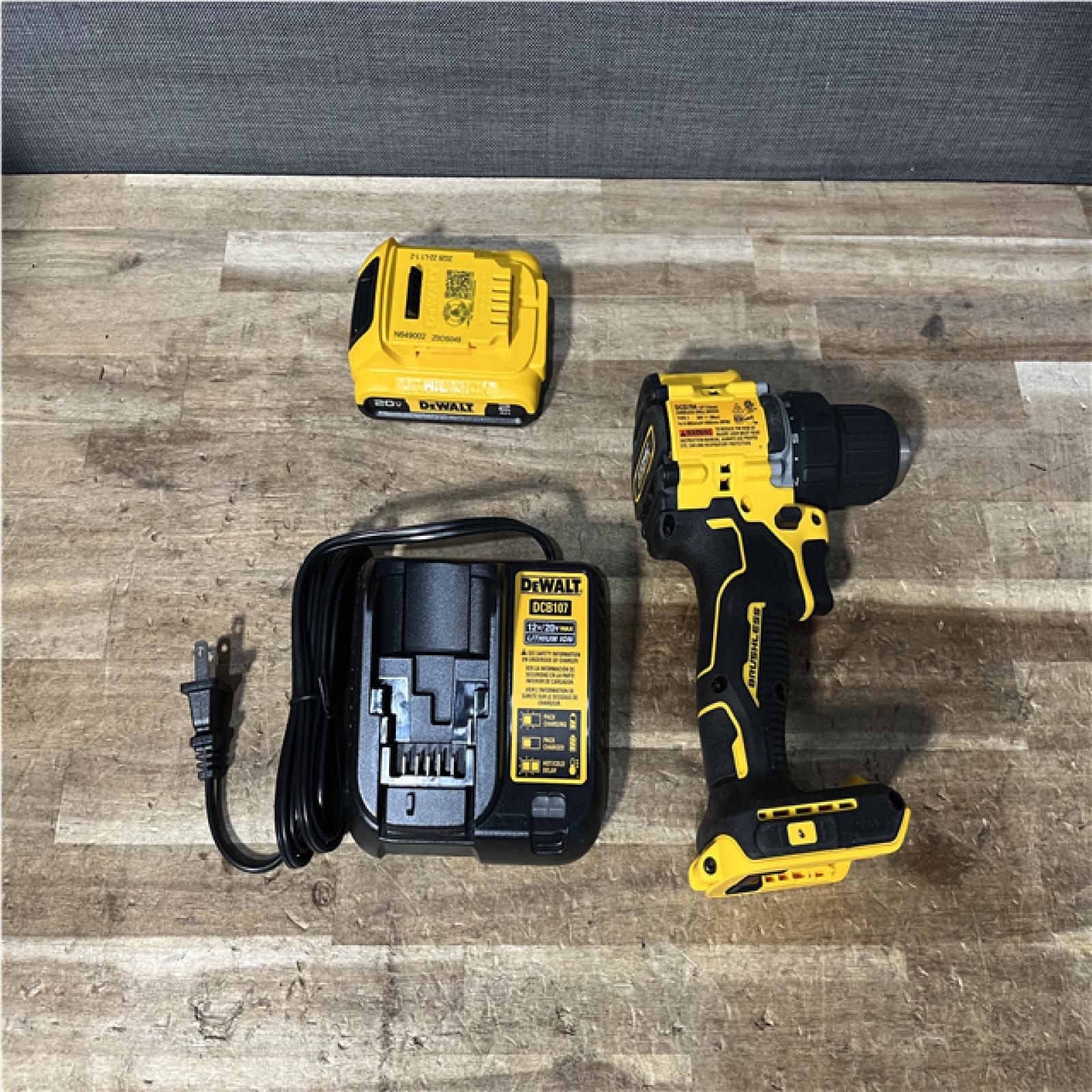 Houston Location AS-IS DEWALT Atomic 20V Lithium-Ion Cordless Compact 1/2 in. Drill/Driver Kit