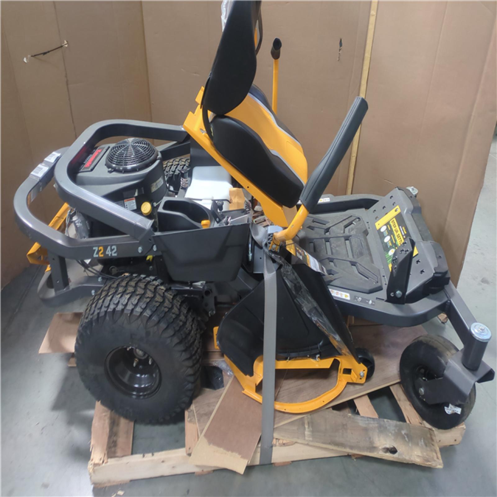 CALIFORNIA AS-IS CUB CADET SITDOWN LAWNMOWER