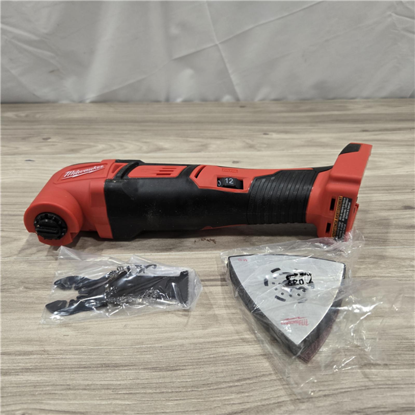 AS-IS Milwaukee 2626-20 M18 Cordless Multi-Tool (Tool Only)