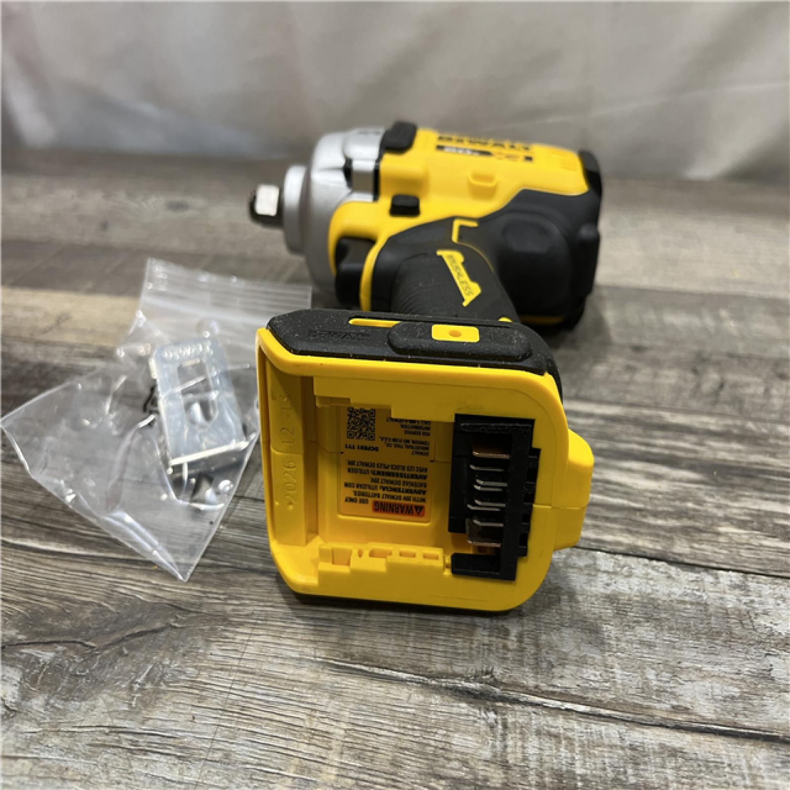 AS-IS DEWALT 20V MAX XR Cordless 1/2 in. Impact Wrench (Tool Only)