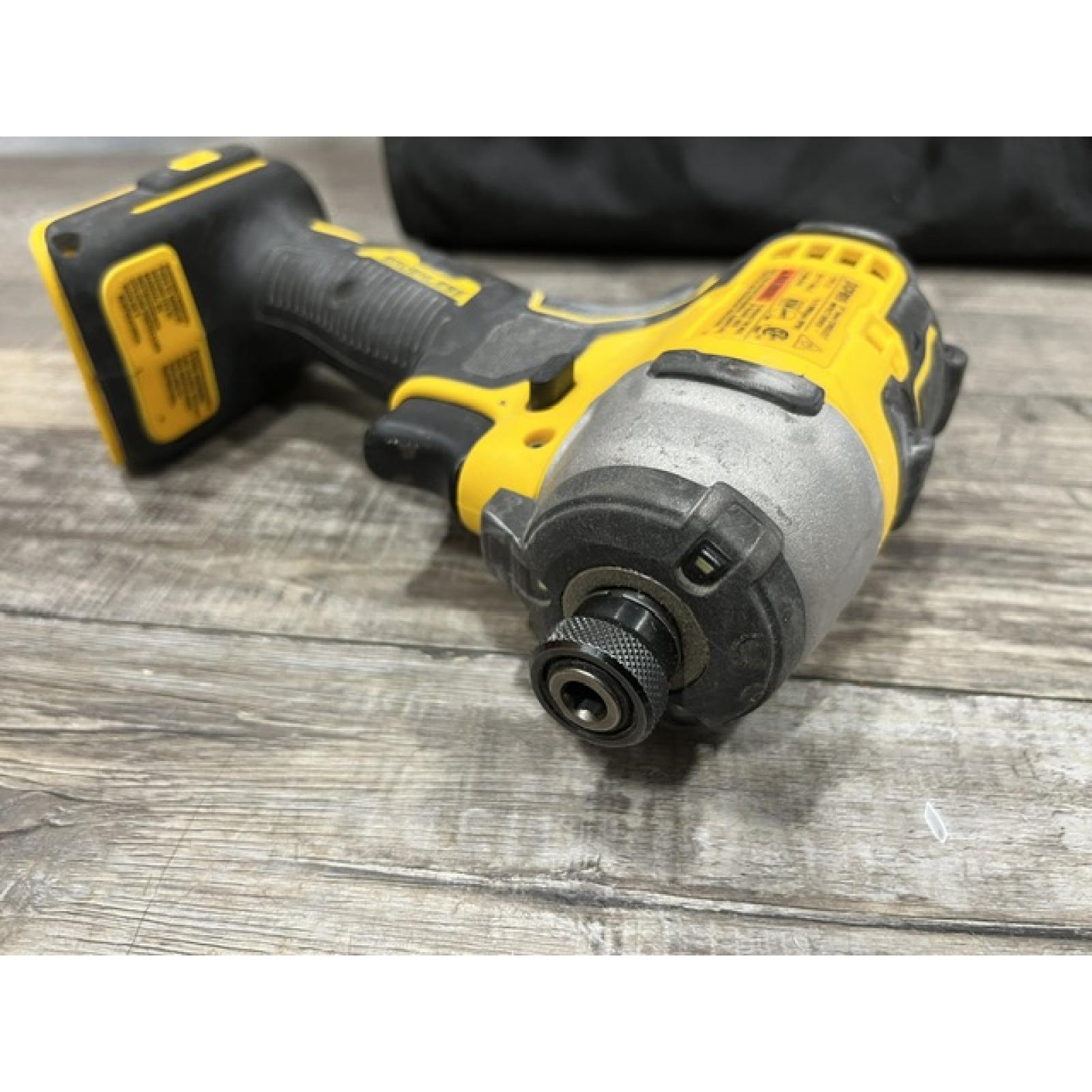 AS-IS DEWALT Atomic 20V Max Lithium-Ion Brushless Cordless Compact 1/4 in. Impact Driver Kit