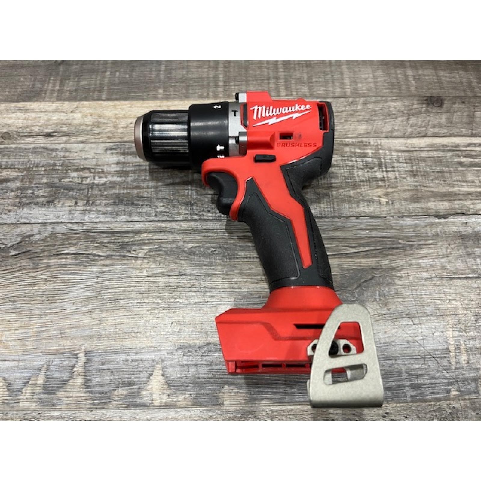 AS-IS Milwaukee 18V Lithium-Ion Brushless Cordless 1/2 in. Compact Hammer Drill/Driver Kit