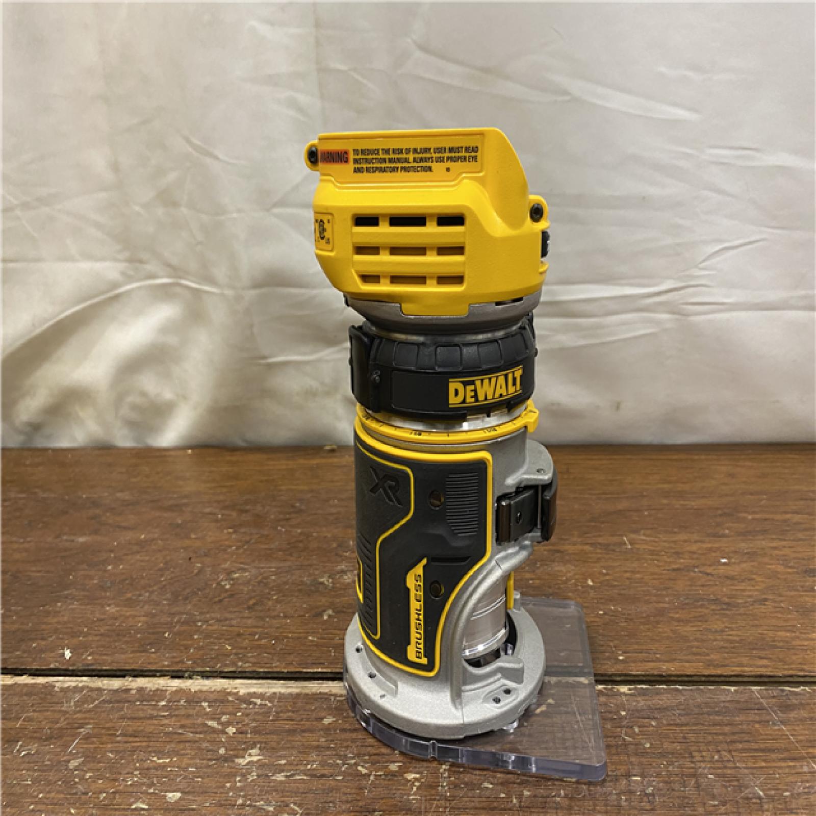 AS-IS Dewalt 20V MAX XR Brushless Cordless Compact Router (Tool Only)
