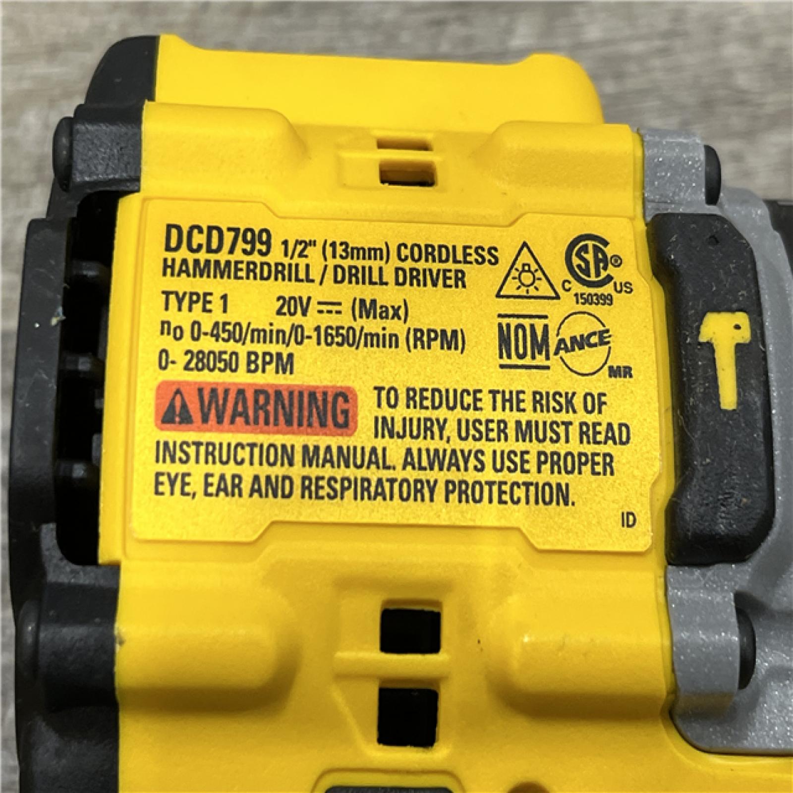 AS-IS DEWALT ATOMIC 20V Lithium-Ion Cordless 1/2 in. Hammer Drill Kit