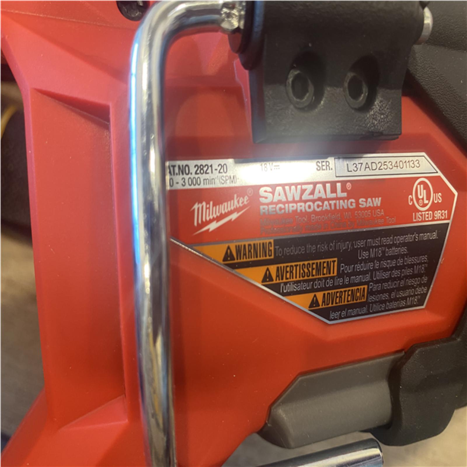 AS-IS Milwaukee M18 FUEL 18V Lithium-Ion Brushless Cordless 5-Tool Combo Kit with Two 5.0 Ah Batteries  1 Charger 1 Tool Bag