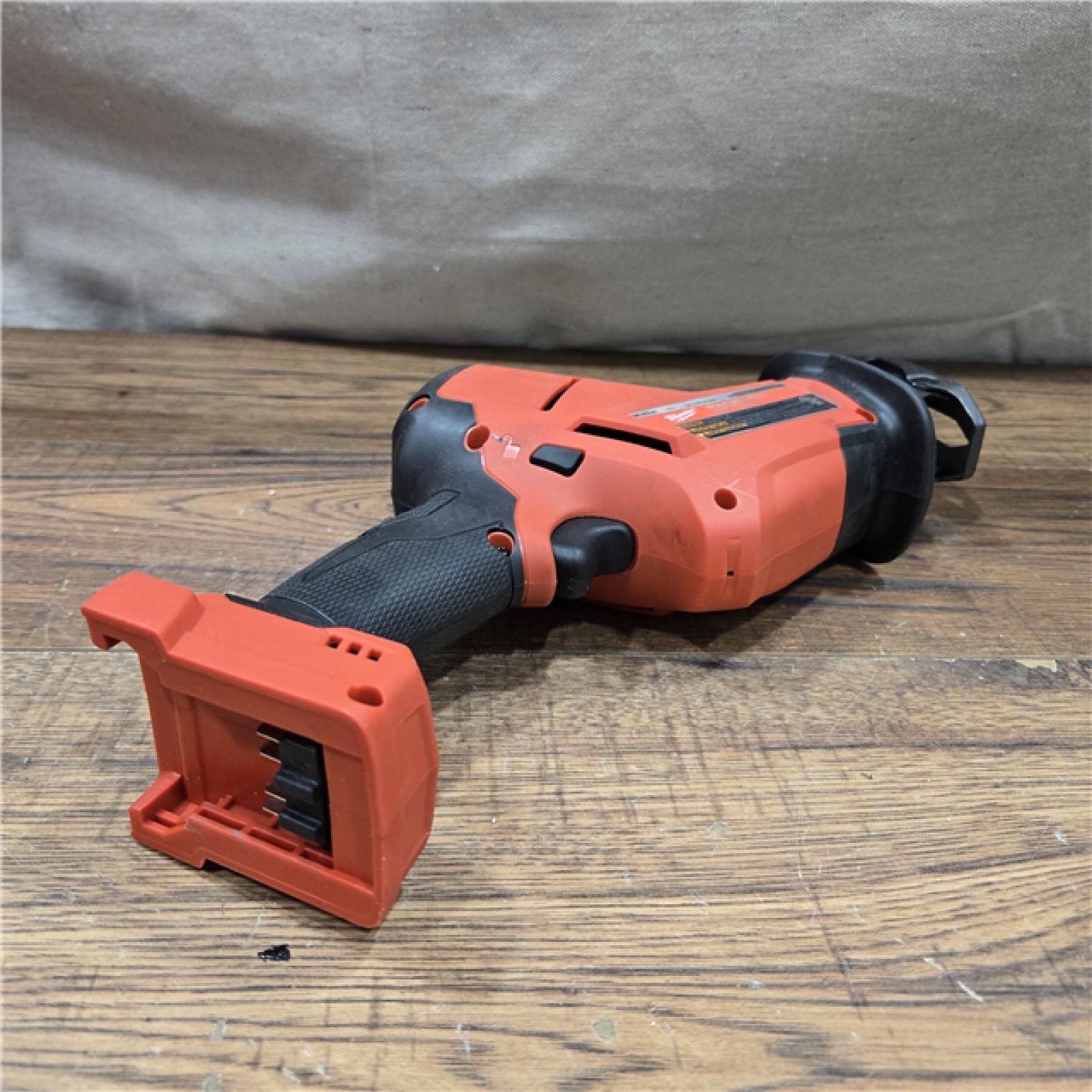 AS-IS Milwaukee FUEL 18V Lithium-Ion Brushless Cordless HACKZALL Reciprocating Saw (Tool-Only)