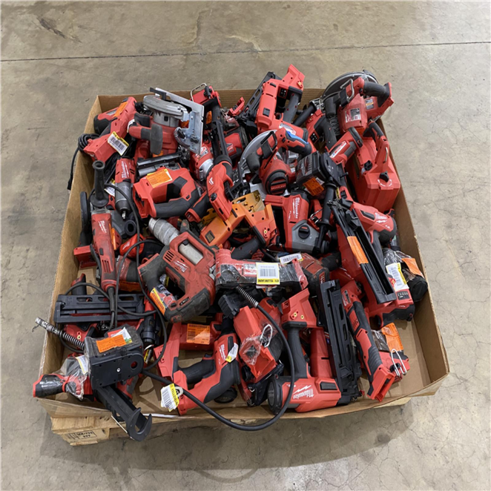 Houston Location AS IS - Tool Pallet