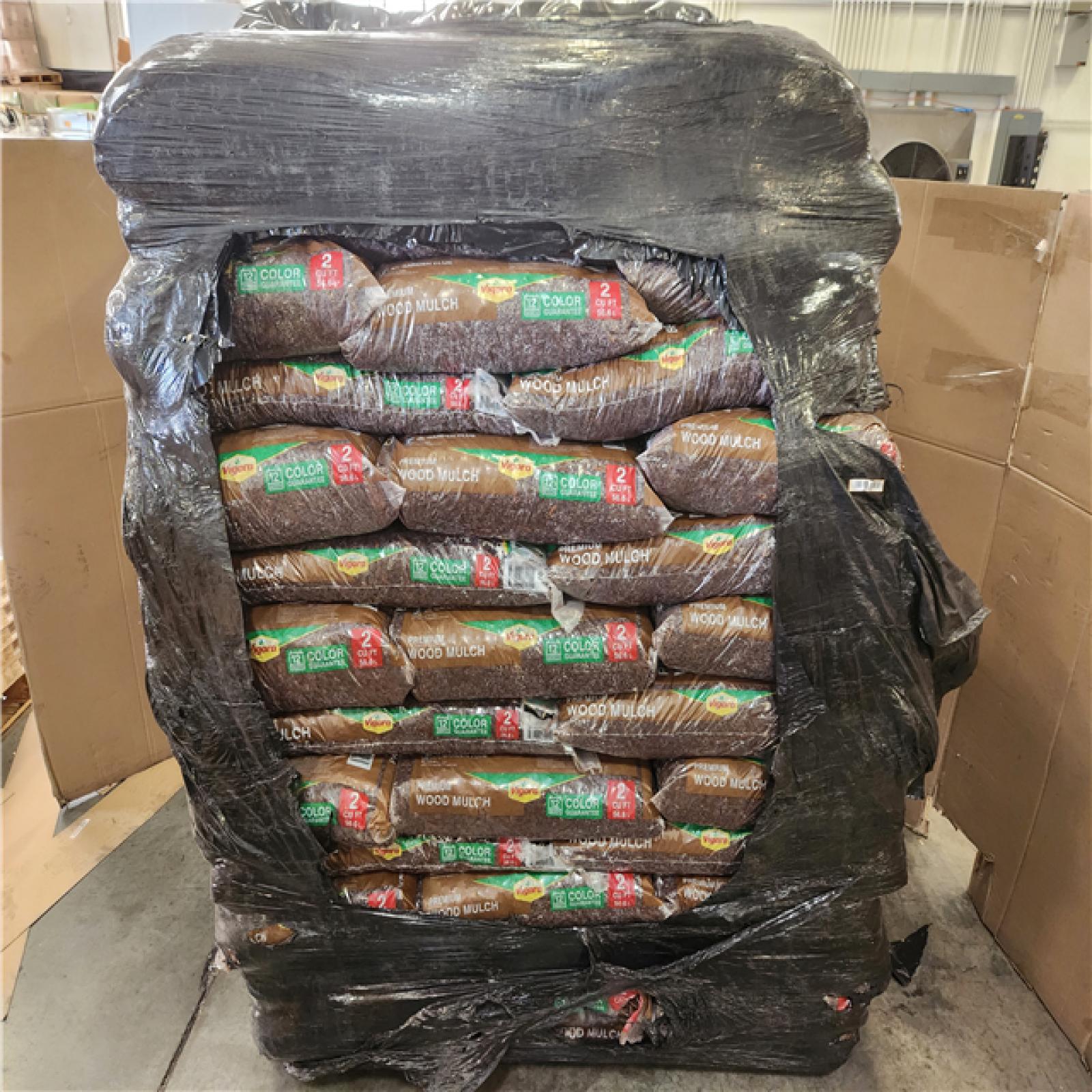 Phoenix LIKE NEW Vigoro Vigoro 2 cu. ft. Premium Brown Wood Shredded Bagged Mulch Pallet of 65