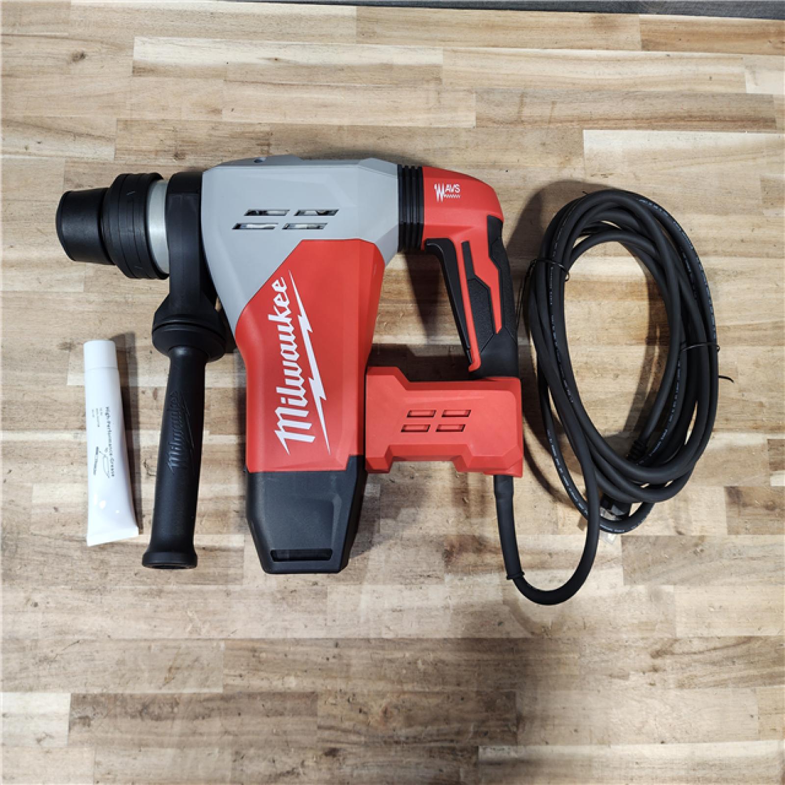 HOUSTON LOCATION - AS-IS Milwaukee 1-9/16 in. SDS-Max Rotary Hammer
