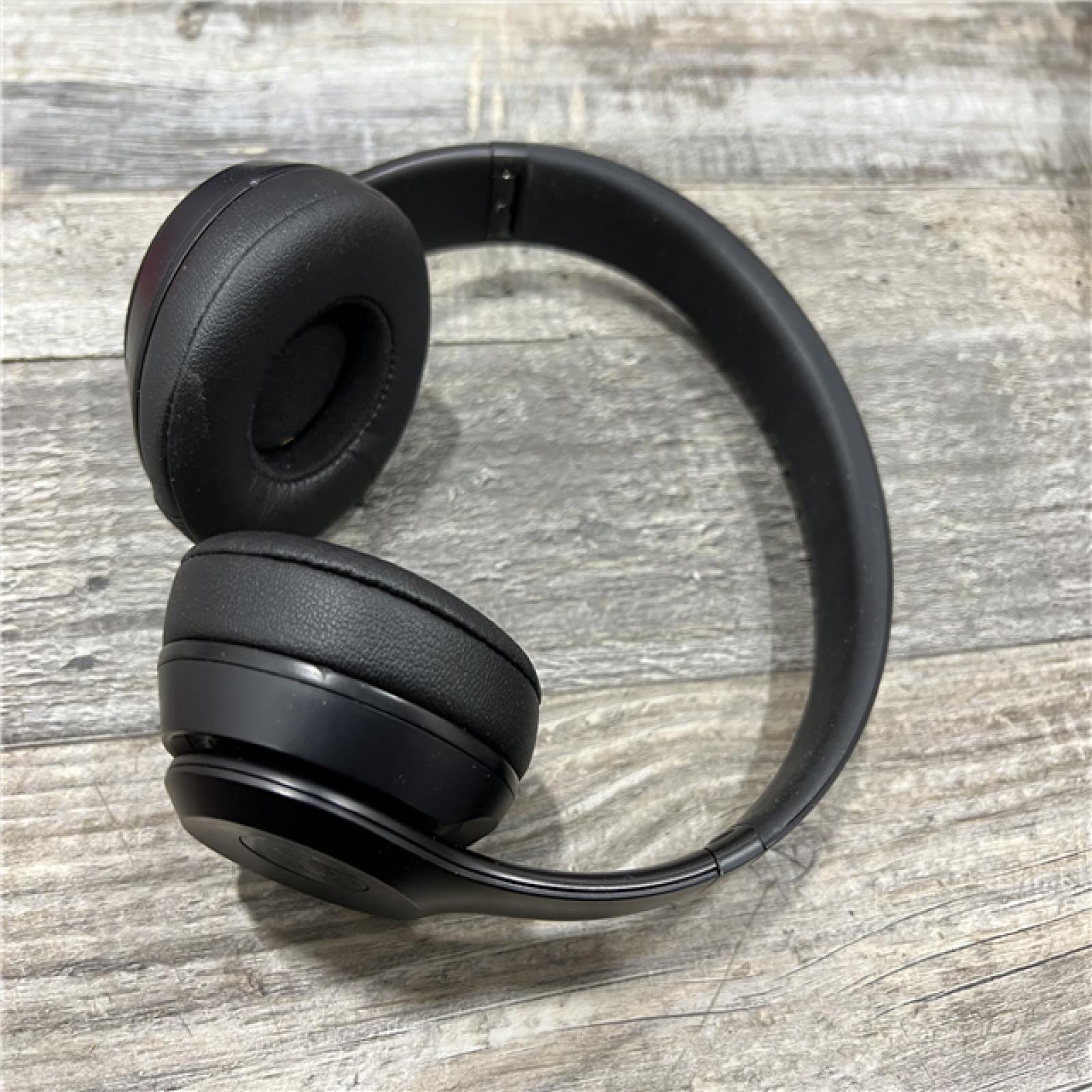 AS-IS Beats by Dr. Dre Solo3 Bluetooth On-Ear Headphones  Black