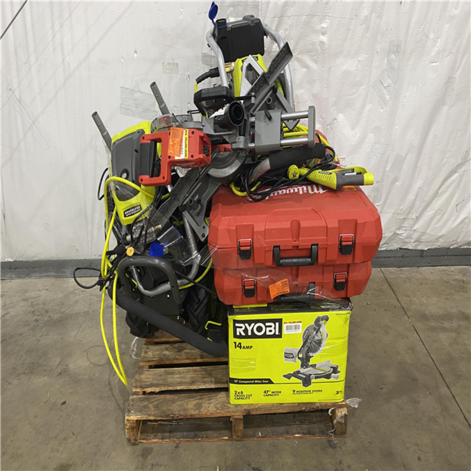 Houston Location AS IS - Tool Pallet