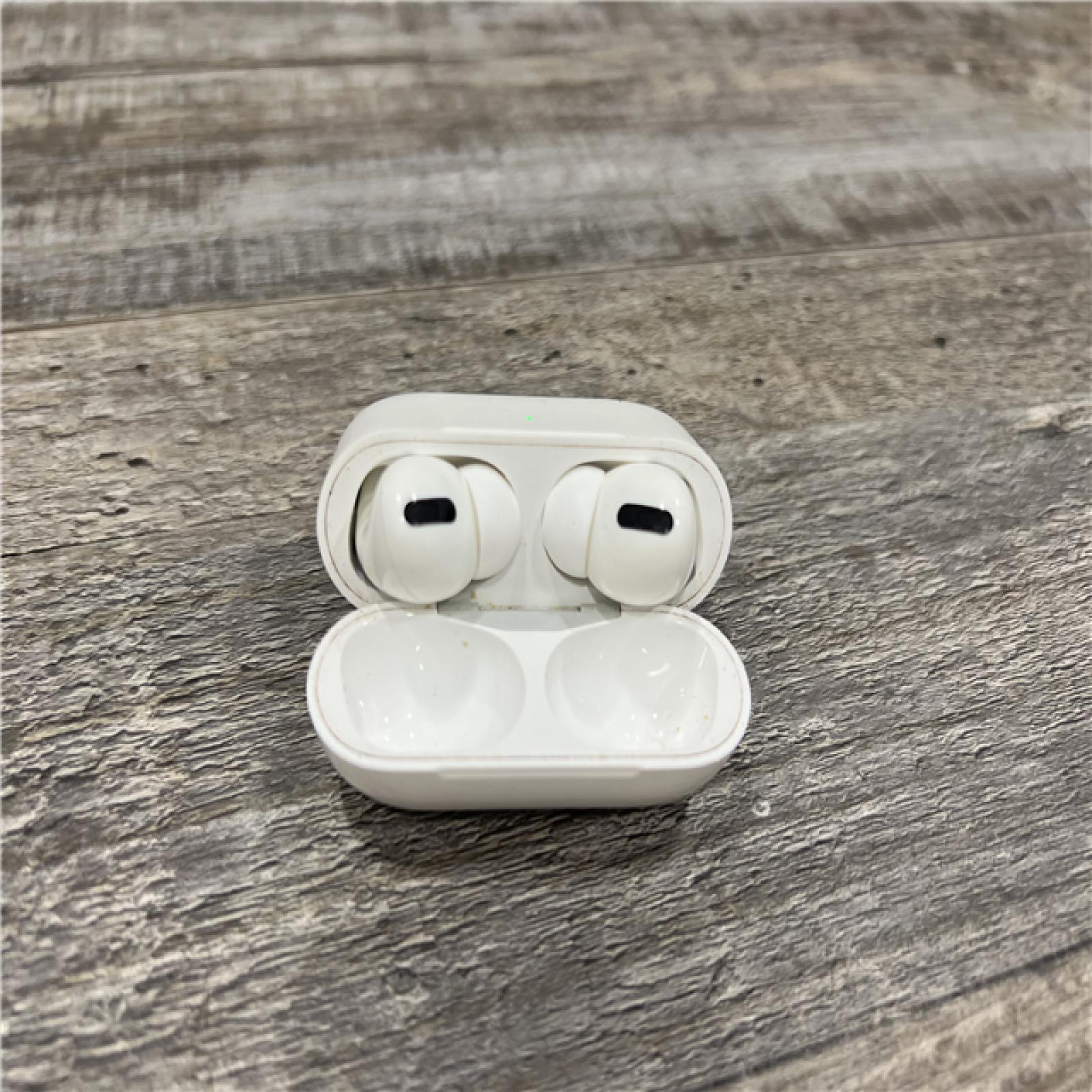 AS-IS AirPod Pro 1st. generation - with Active Noise Cancellation - White