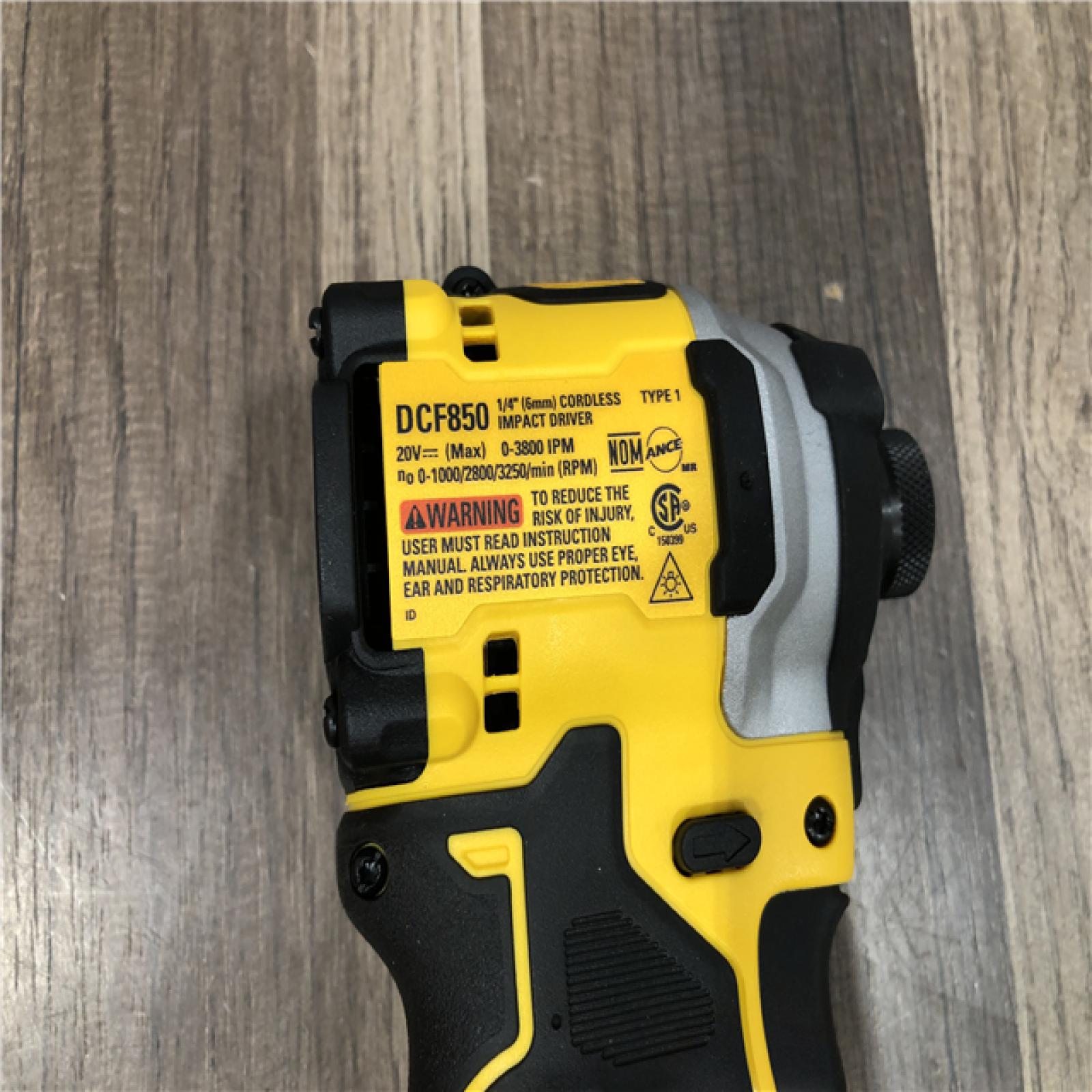 AS-IS DEWALT ATOMIC 20V MAX Cordless Brushless Compact 1/4 in. Impact Driver (Tool Only)