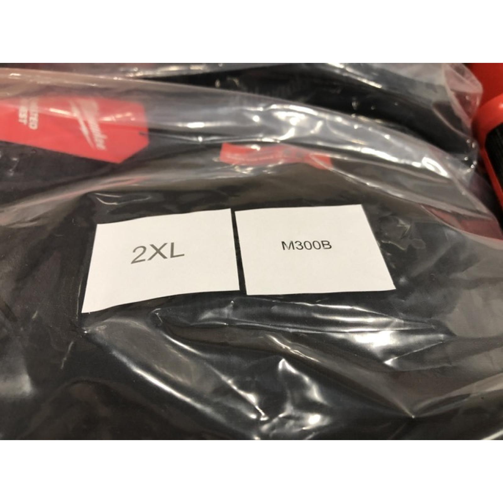 AS-IS Men's 2X-Large M12 12V Lithium-Ion Cordless AXIS Black Heated Vest (Vest Only)