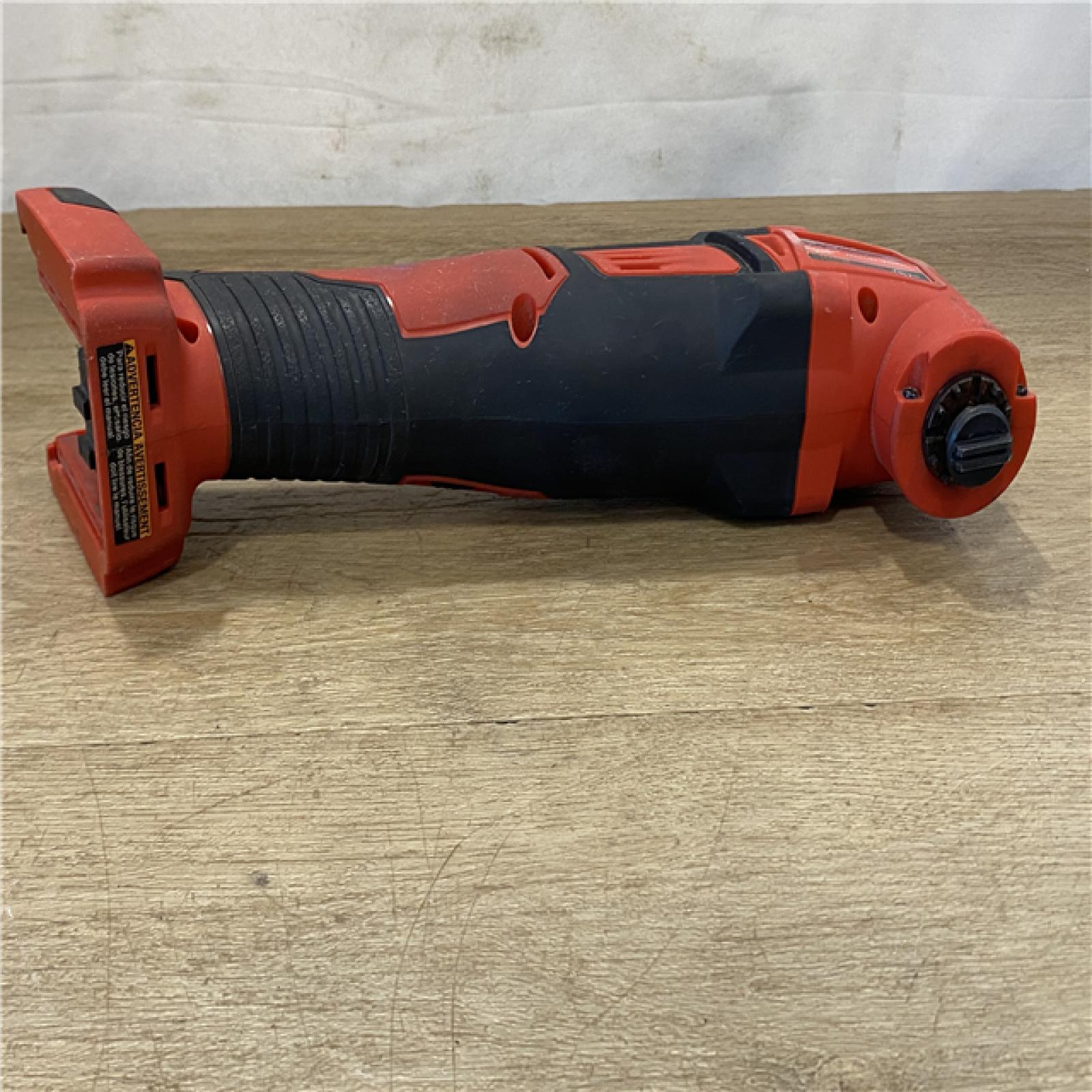 AS-IS Milwaukee 18V Lithium-Ion Cordless Oscillating Multi-Tool (Tool-Only)