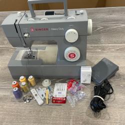 AS-IS SINGER 4452 Heavy Duty Sewing Machine