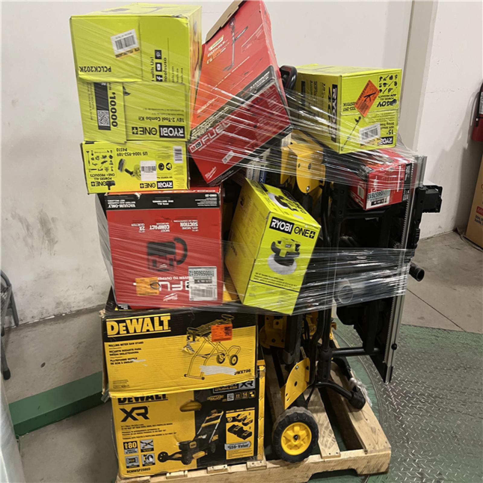 Dallas Location - As-Is Tool Pallet