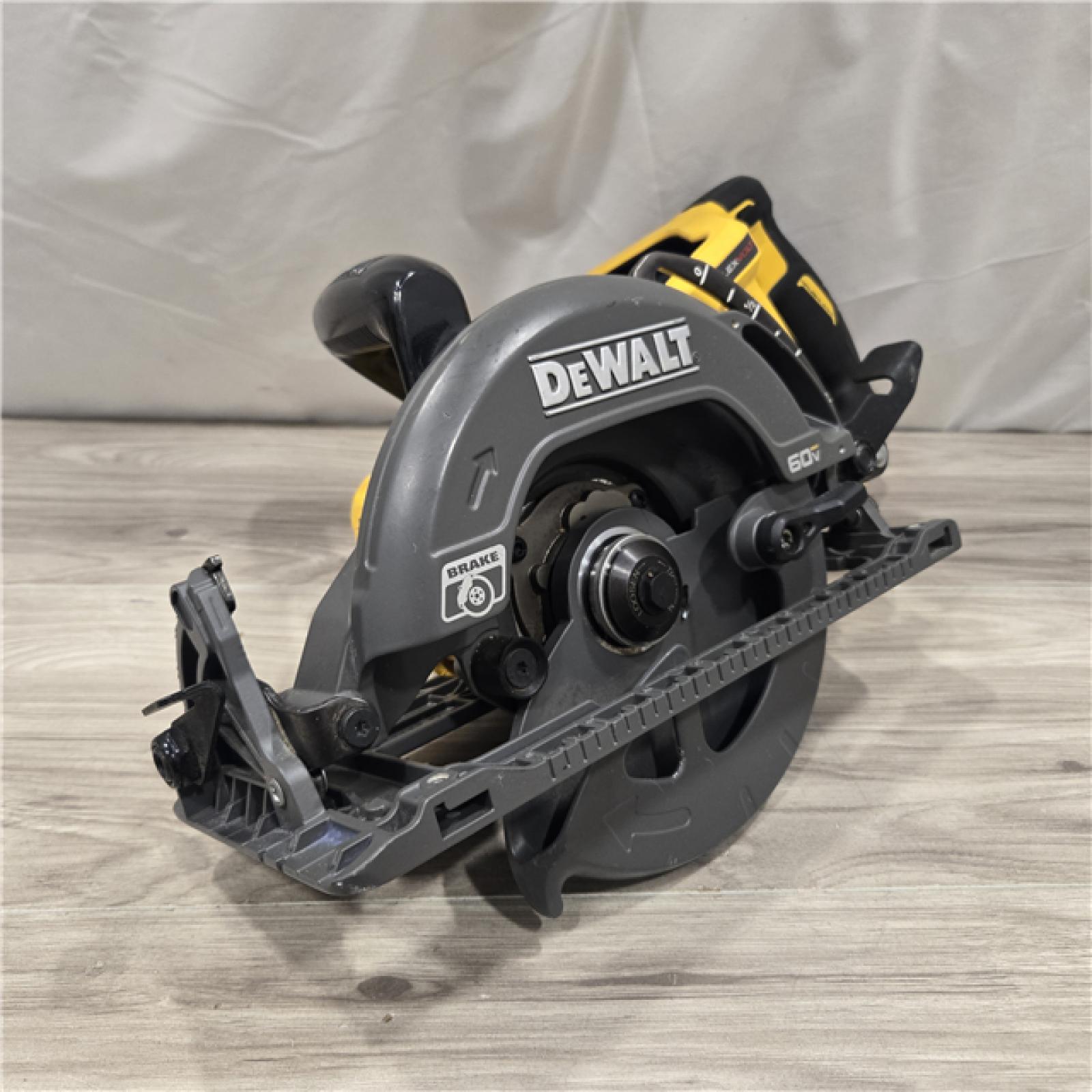 AS-IS DEWALT FLEXVOLT 60V MAX Cordless 7-1/4 in. Wormdrive Style Circular Saw (Tool Only)