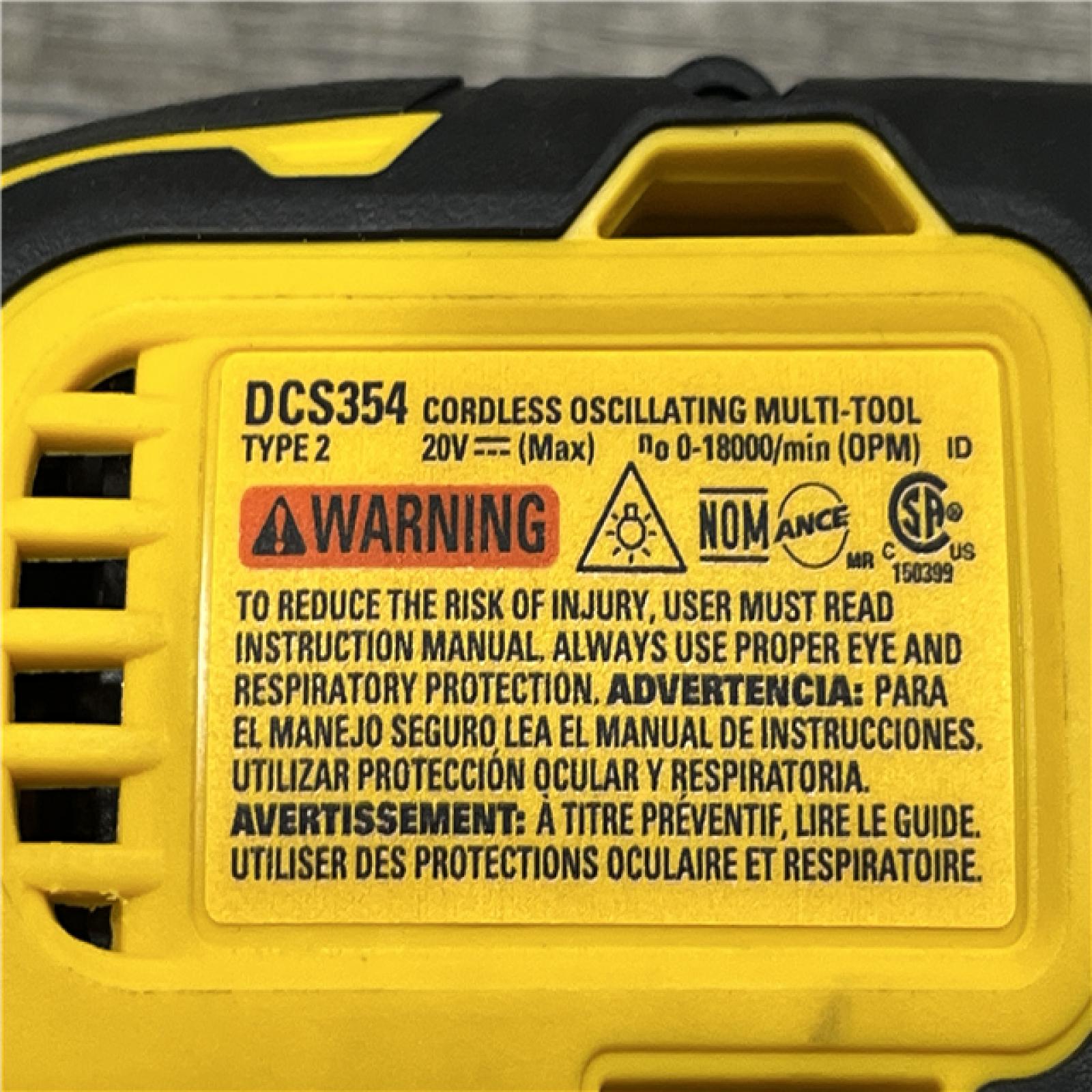 AS-IS DEWALT ATOMIC 20V MAX Cordless Brushless Oscillating Multi Tool Kit