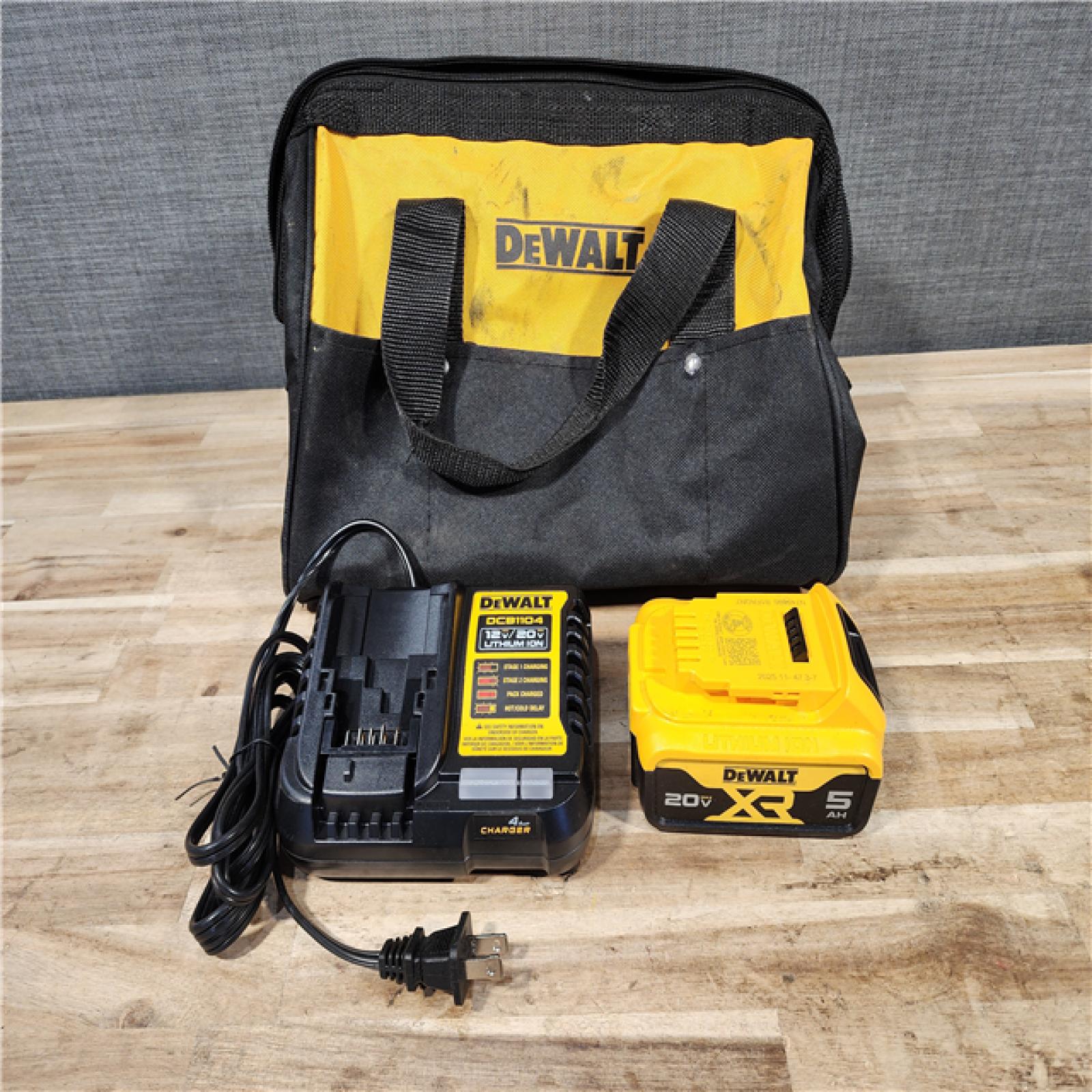 HOUSTON LOCATION - AS-IS DEWALT 20V MAX Lithium-Ion Cordless 1/2 in. Impact Wrench Kit