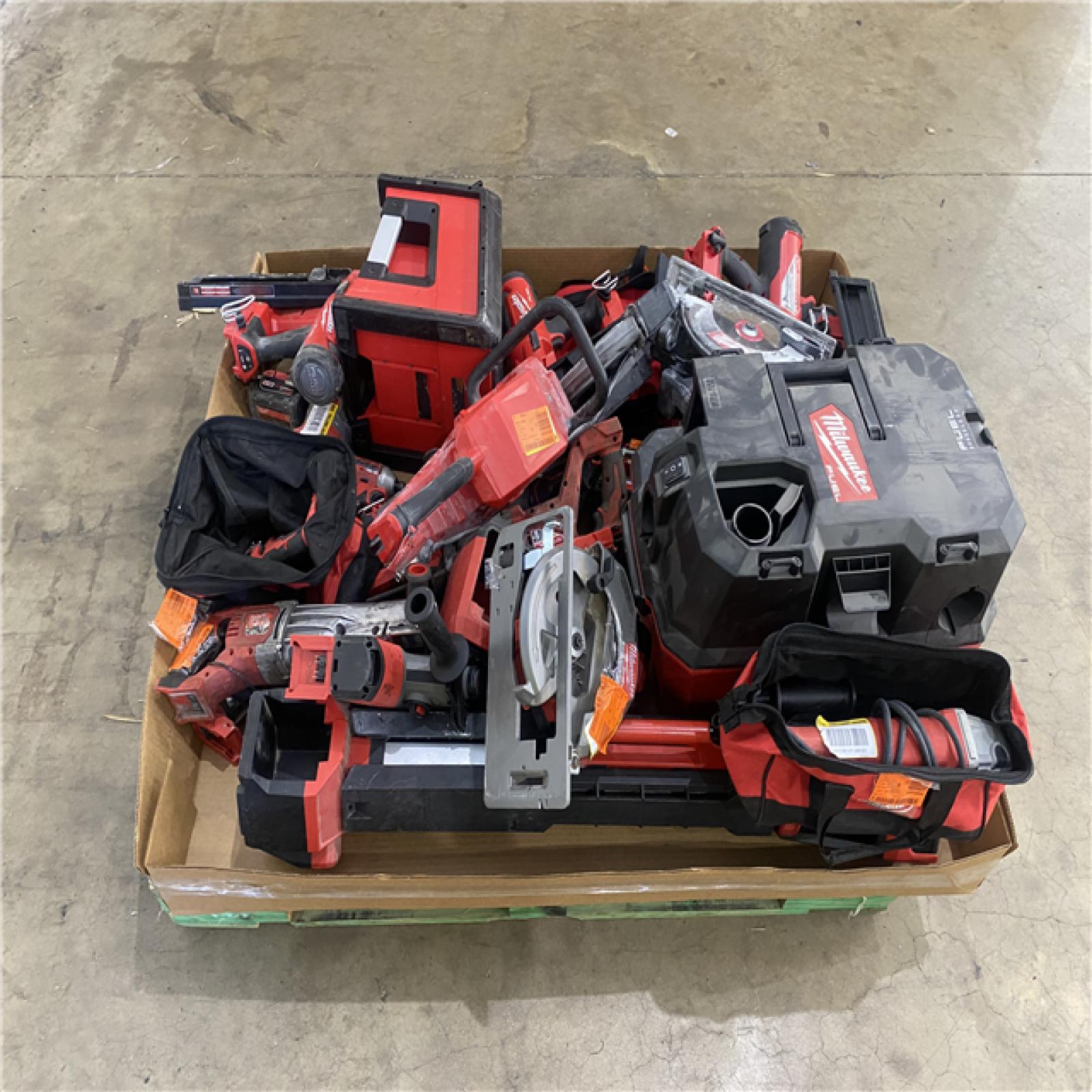 Houston Location AS IS - Tool Pallet