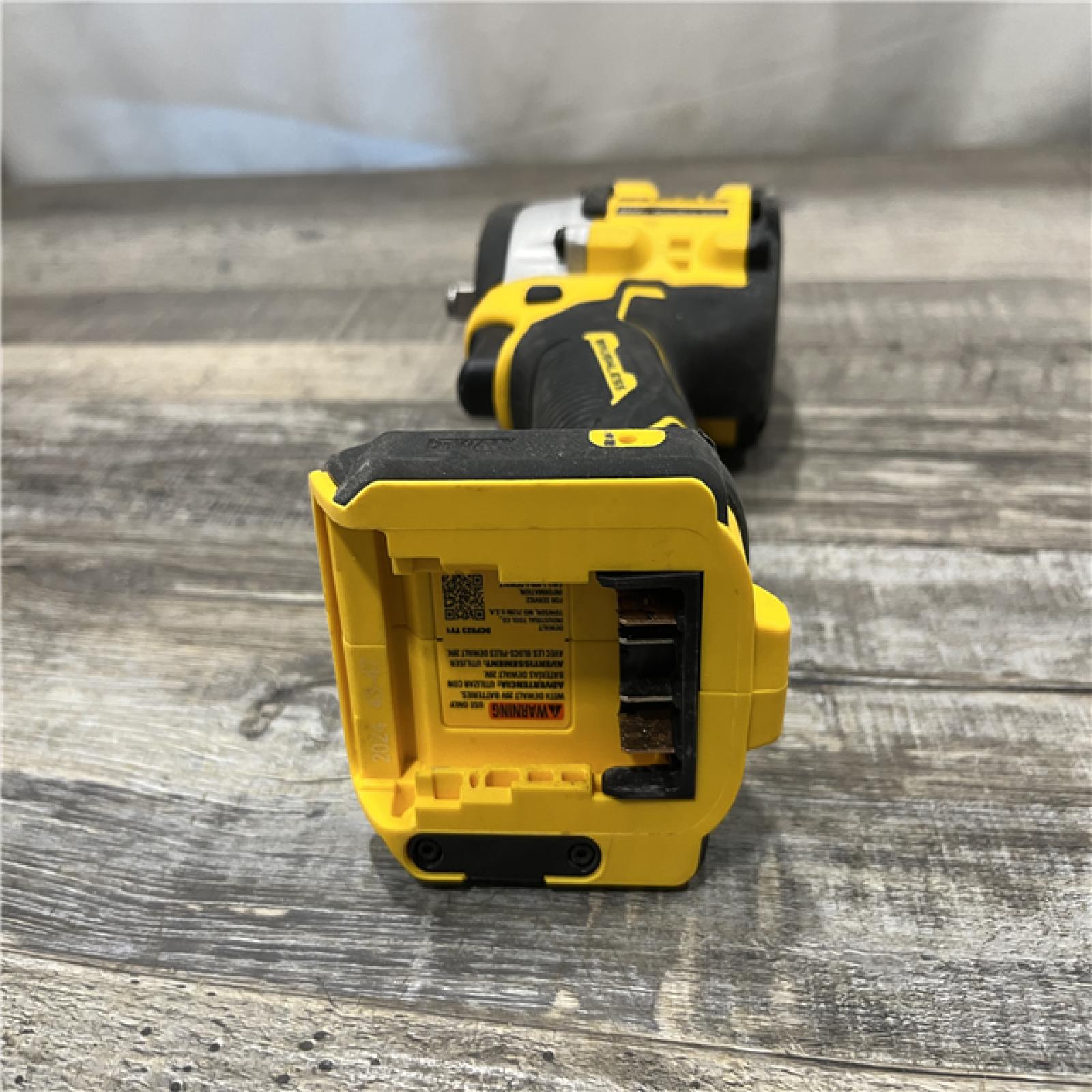 AS-IS DEWALT ATOMIC 20V MAX Cordless Brushless 3/8 in.Variable Speed Impact Wrench (Tool Only)