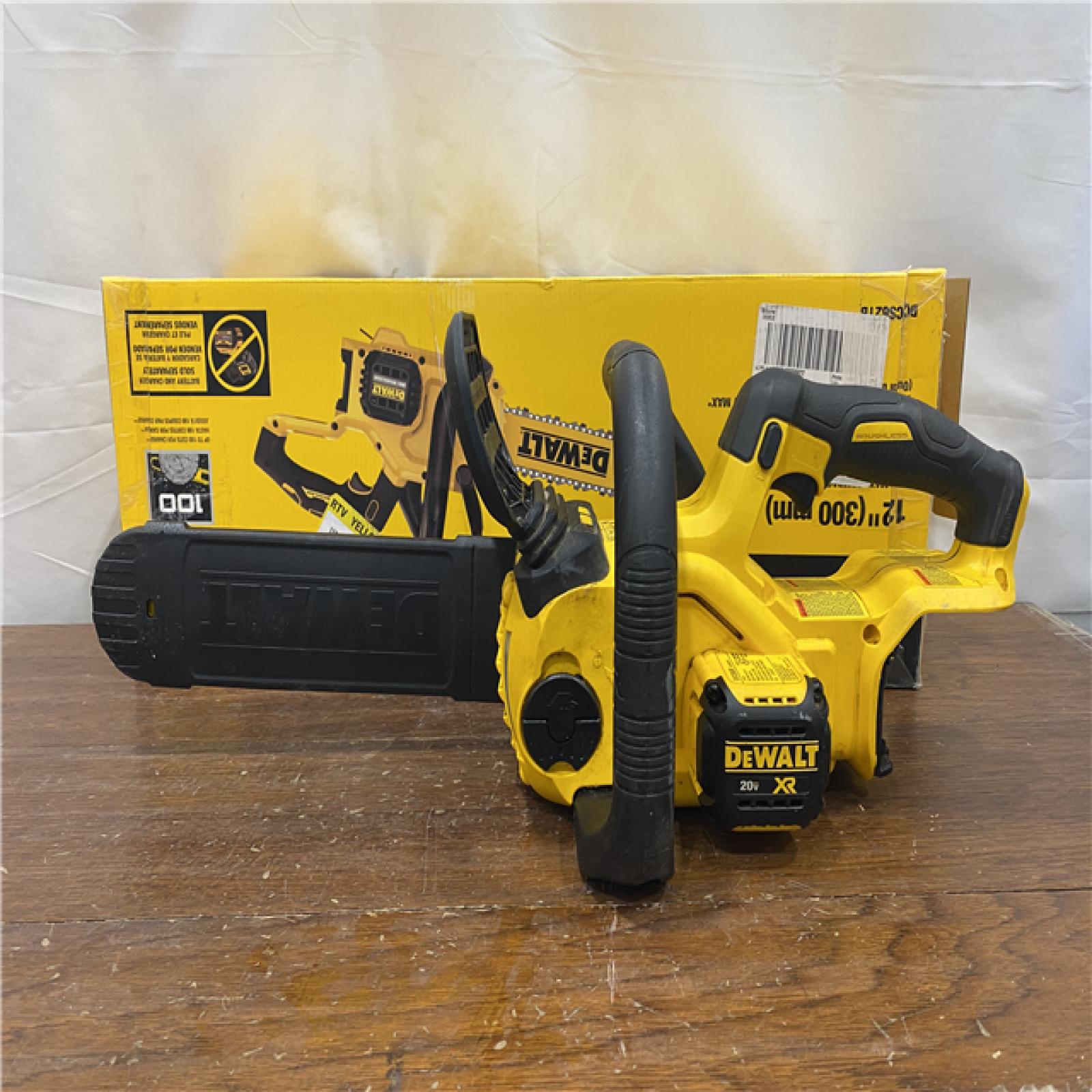 AS-IS DeWalt 20V MAX Compact 12 Brushless Chainsaw (Bare Tool) DCCS621B