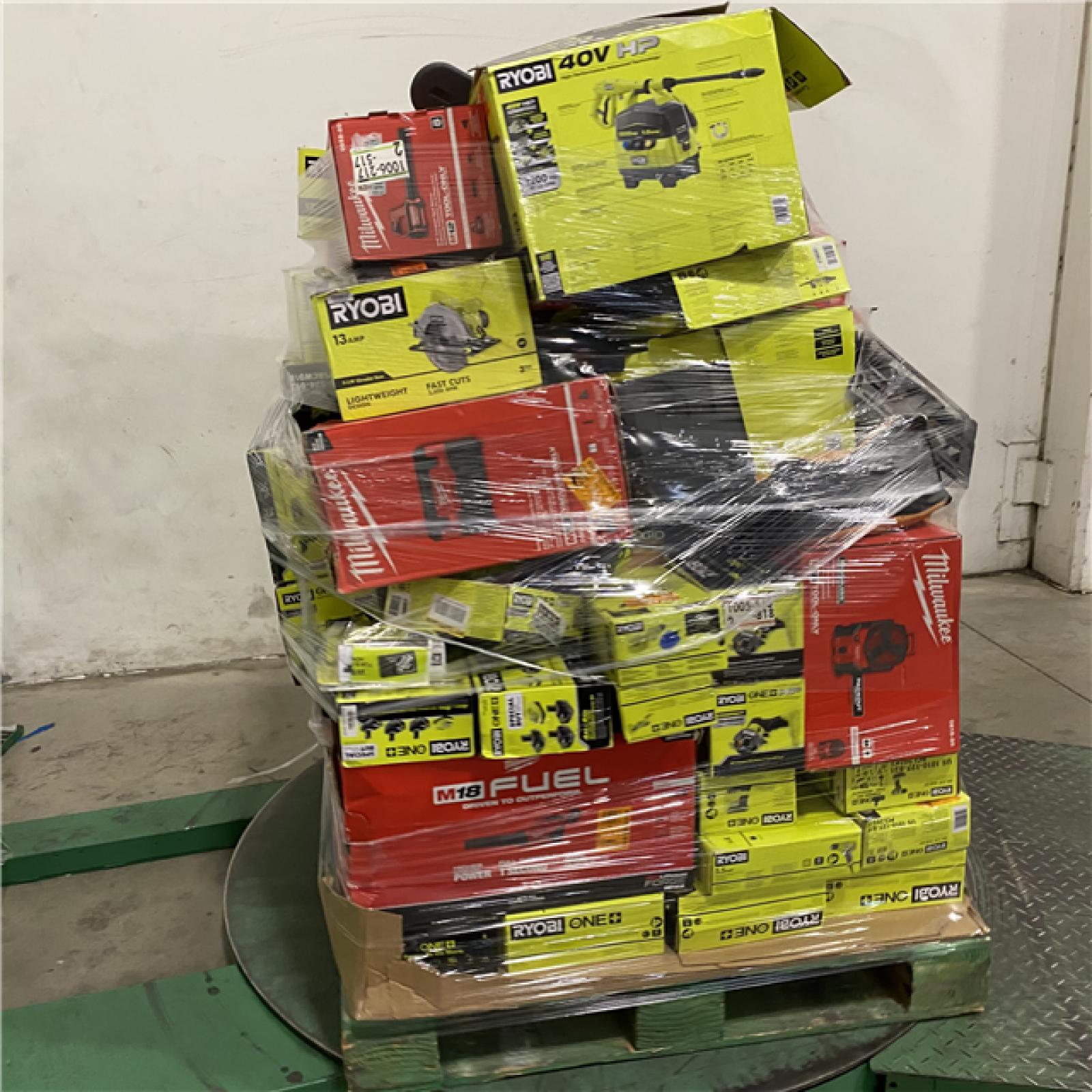 Dallas Location - As-Is Tool Pallet