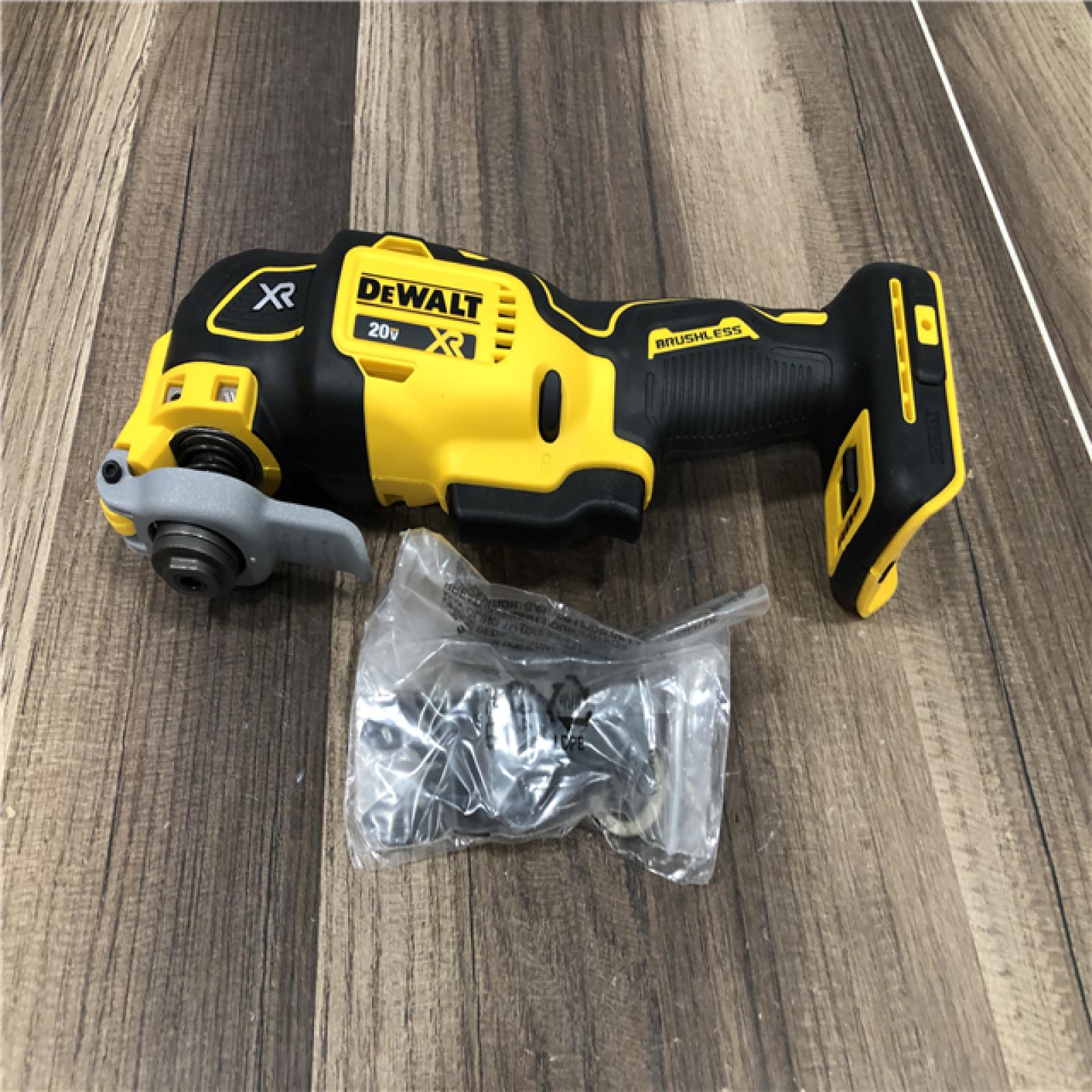 AS-IS DEWALT 20V MAX XR Cordless Brushless 3-Speed Oscillating Multi Tool (Tool Only)