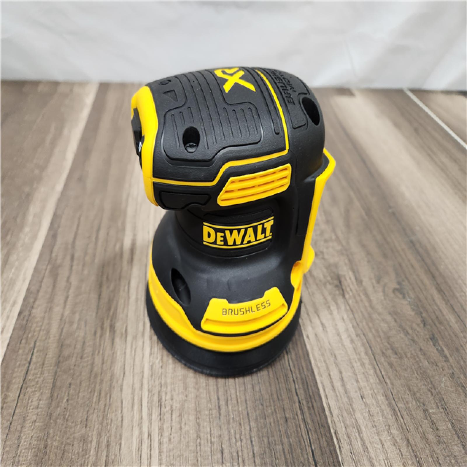 AS-IS DEWALT 20-Volt MAX Lithium-Ion Cordless 7-Tool Combo Kit with 2.0 Ah Battery, 5.0 Ah Battery and Charger