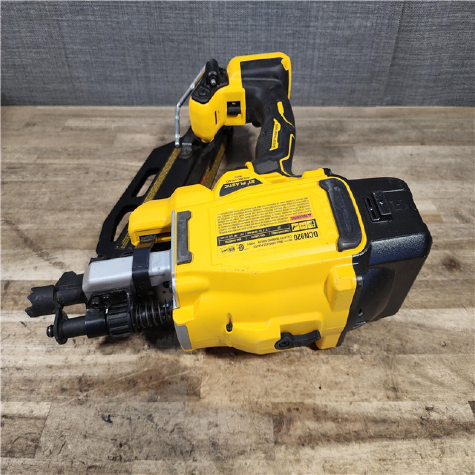 HOUSTON LOCATION - AS-IS DEWALT 20-Volt 21° Cordless Framing Nailer (Tool-Only)