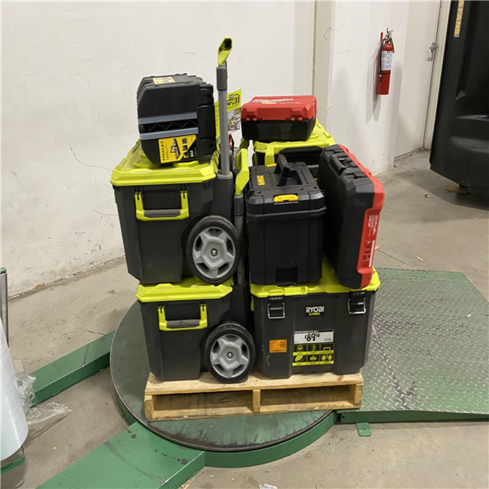 Dallas Location - As-Is Empty Case Tool Pallet