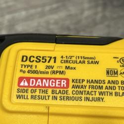 AS-IS DEWALT ATOMIC 20V MAX Cordless Brushless 4-1/2 in. Circular Saw (Tool Only)