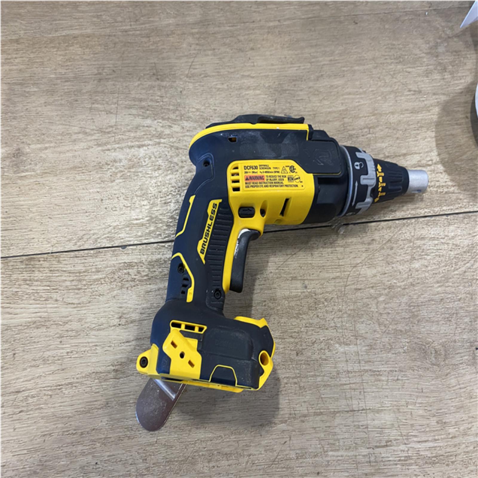 AS-IS DEWALT XR 20V MAX Lithium-Ion Cordless Brushless Screw Gun (Tool Only)