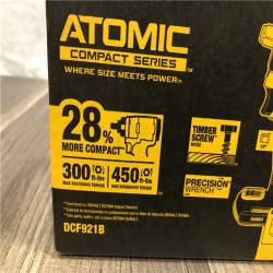 NEW- DEWALT ATOMIC 20V MAX Cordless Brushless 1/2 in. Variable Speed Impact Wrench (Tool Only)
