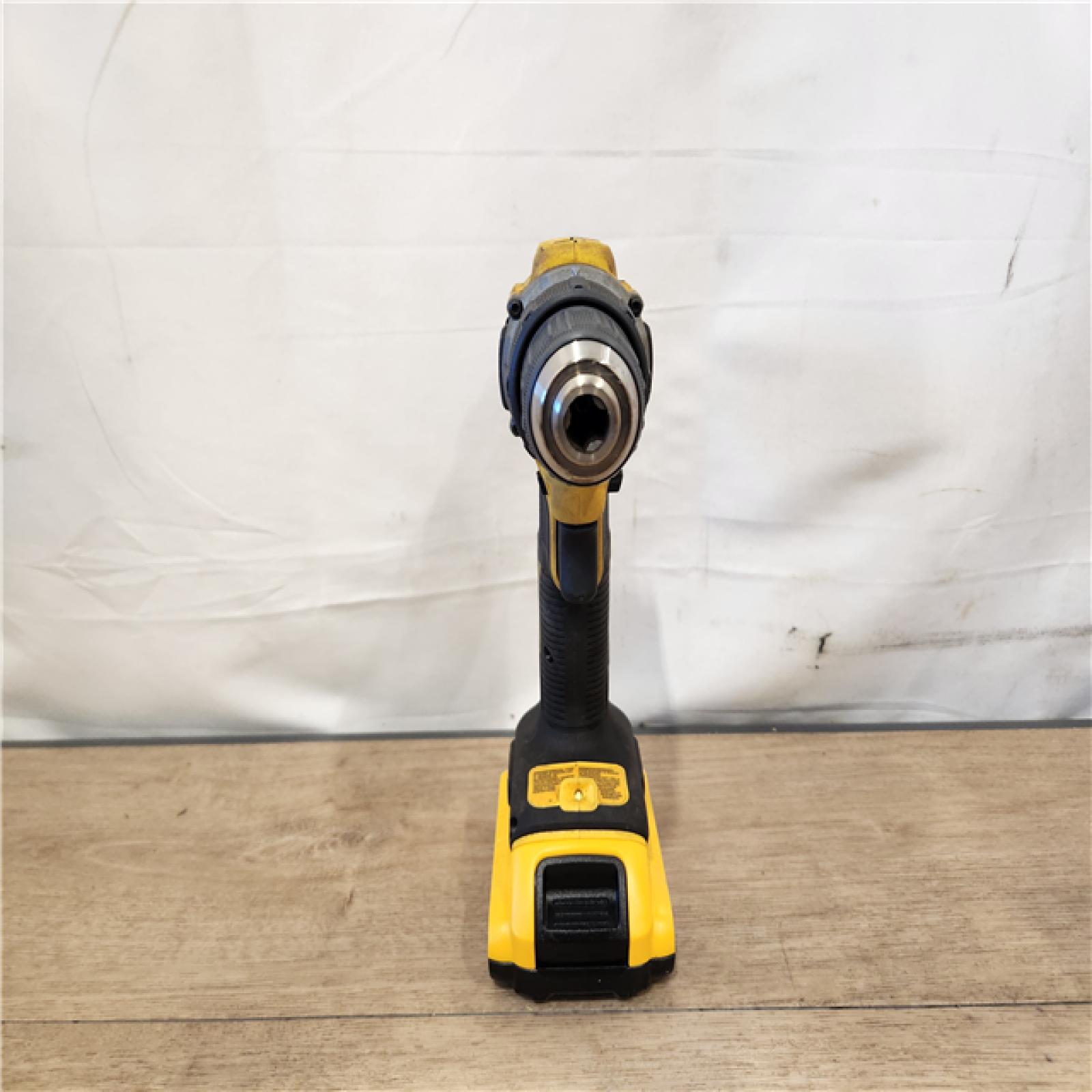 AS-IS- DEWALT 20V  Cordless.5 in Drill Driver  2 Ah