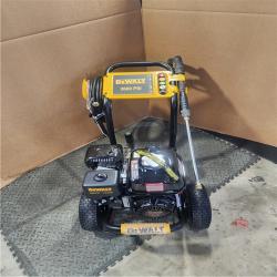 HOUSTON LOCATION - AS-IS DEWALT 3600 PSI 2.5 GPM Gas Cold Water Professional Pressure Washer with HONDA GX200 Engine