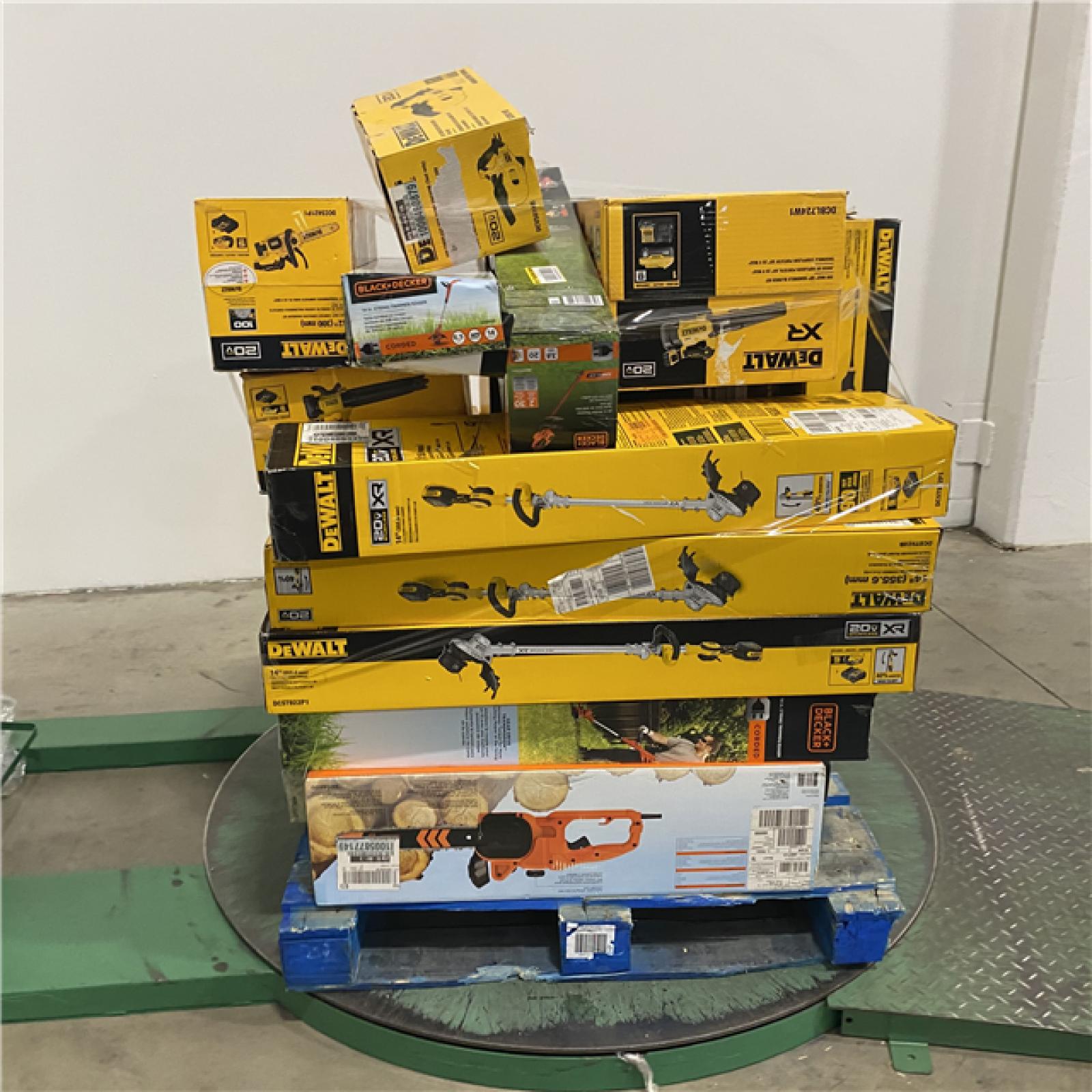 Dallas Location - As-Is Tool Pallet