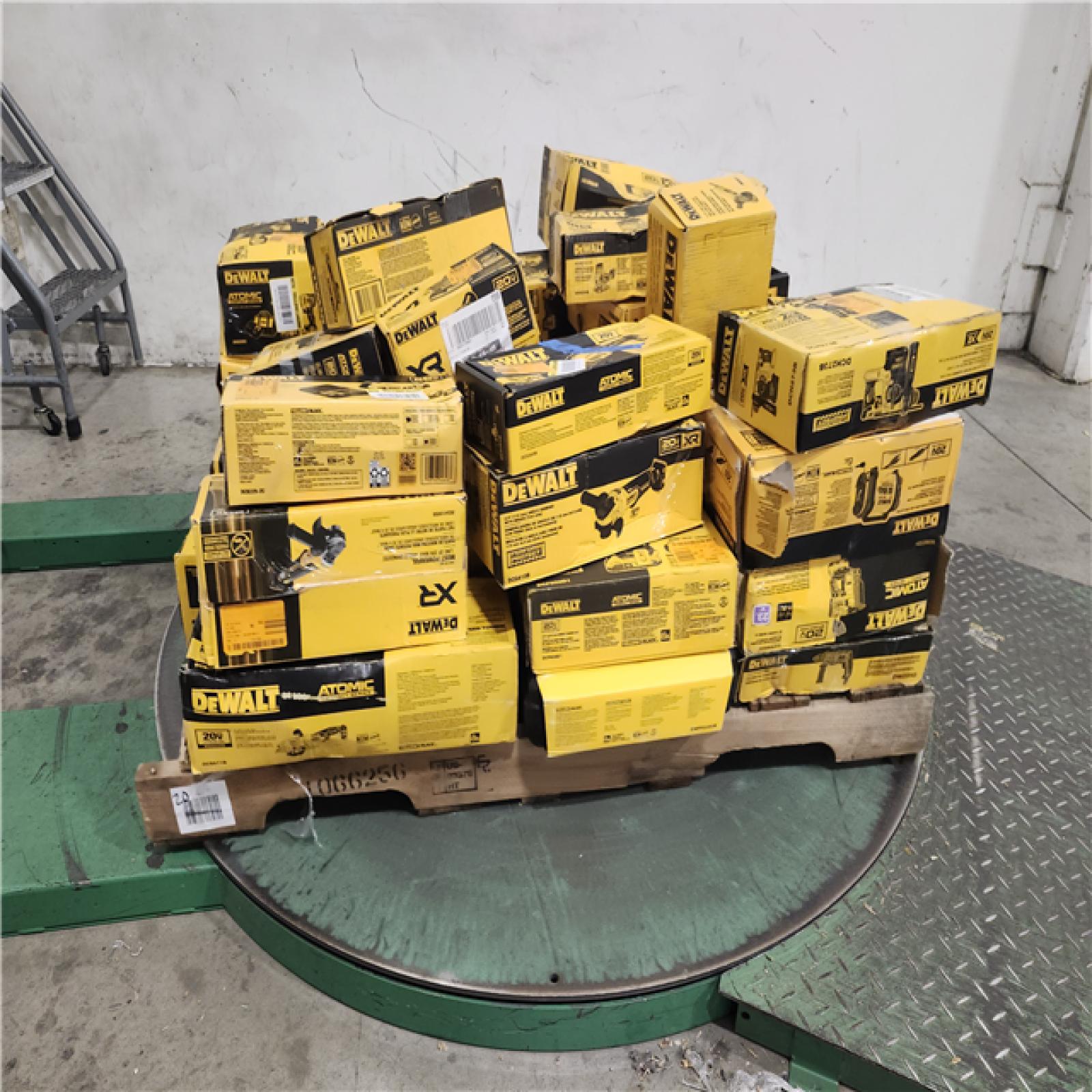 Dallas Location - As-Is DEWALT Tool Pallet